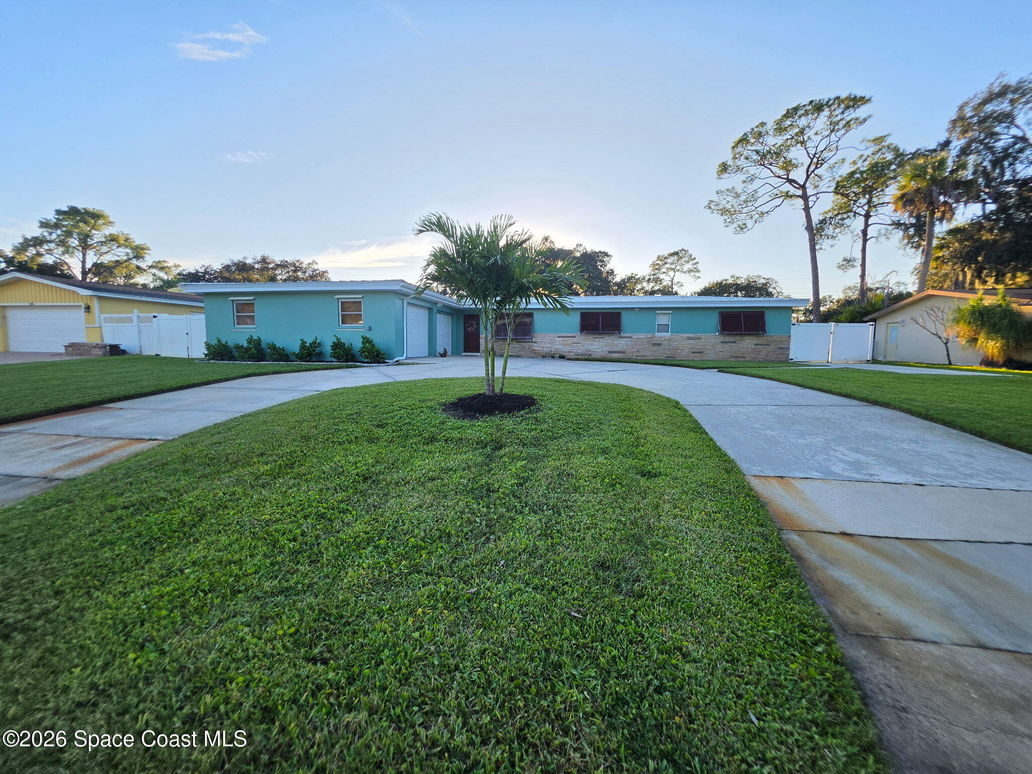 295 Bry Lynn Drive — photo