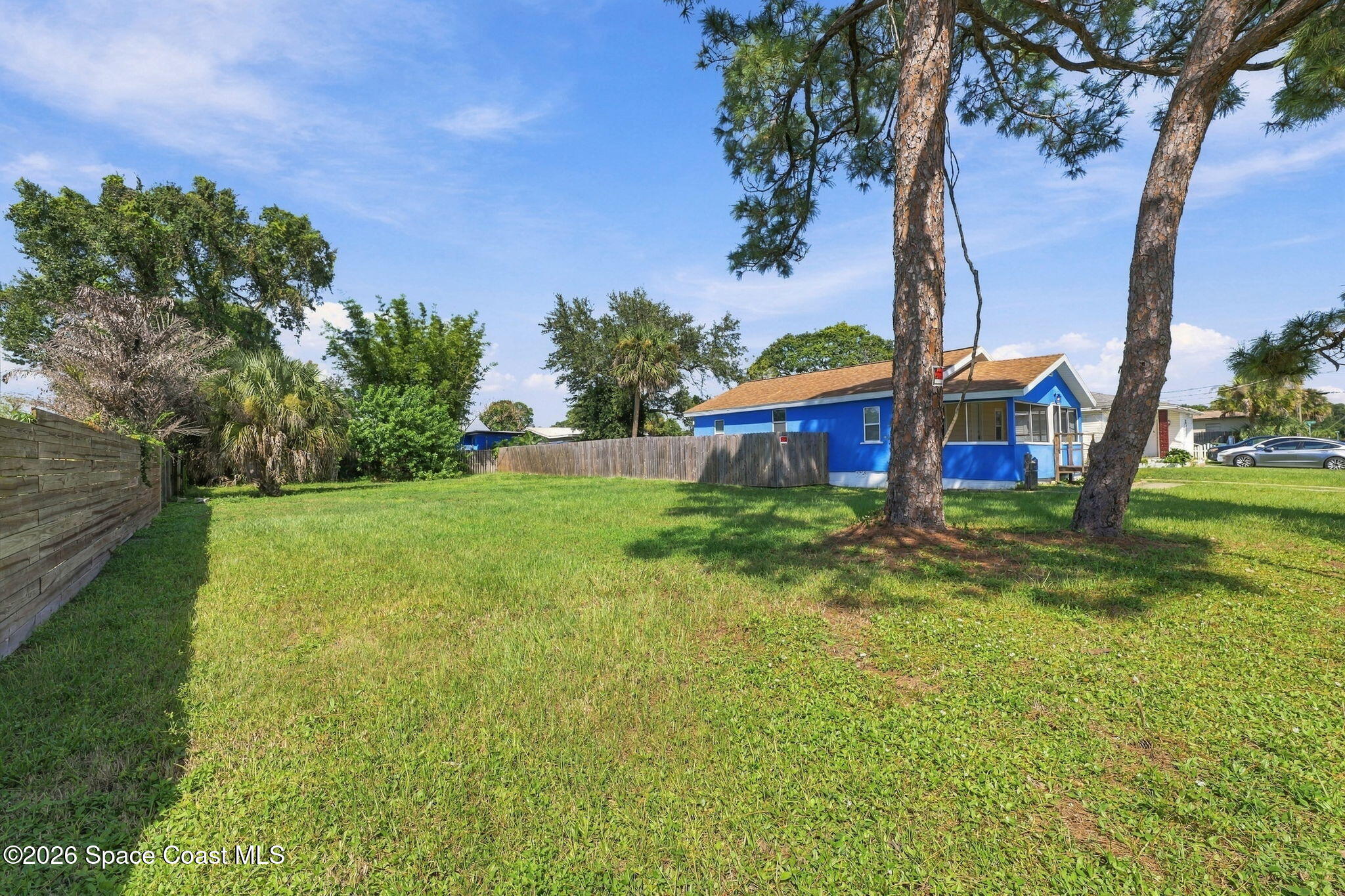 218 E Fee Avenue — photo