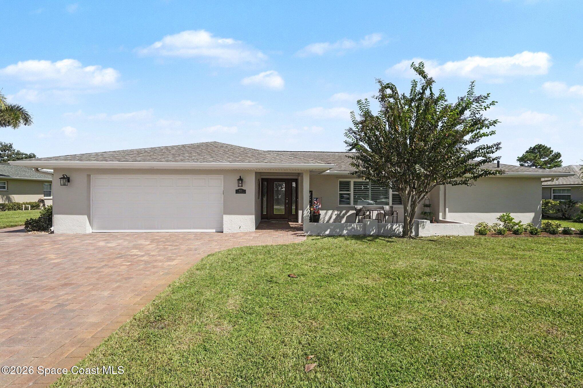 821 Sunnybrook Lane — photo
