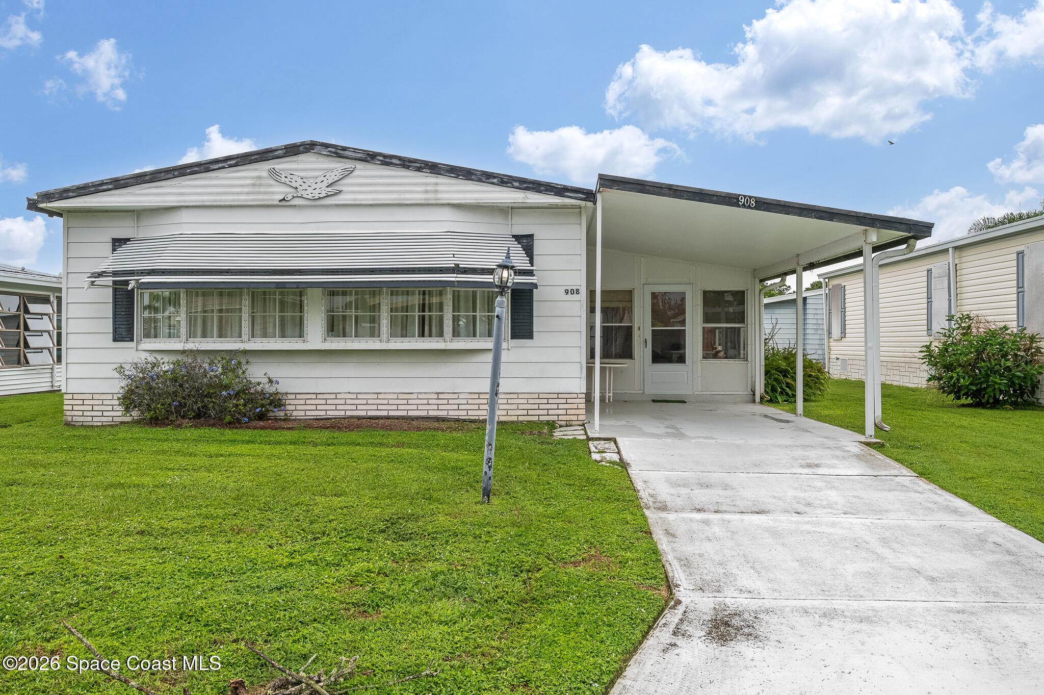908 Thrush Circle — photo
