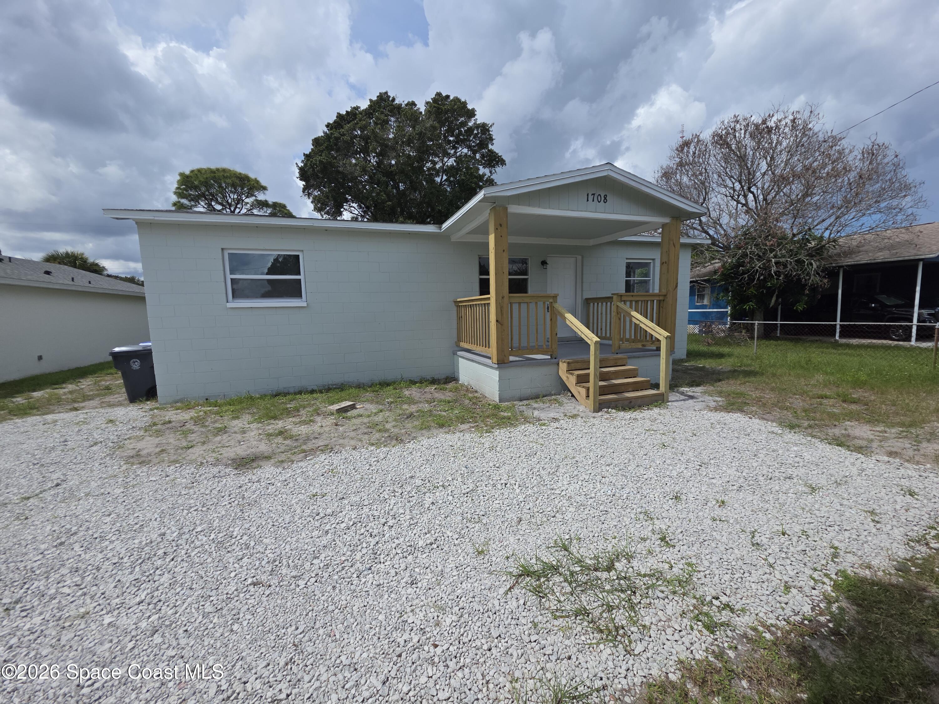 1708 Elizabeth Avenue — photo
