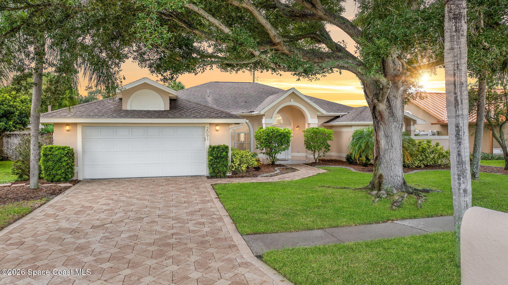 2091 Sykes Creek Drive — photo