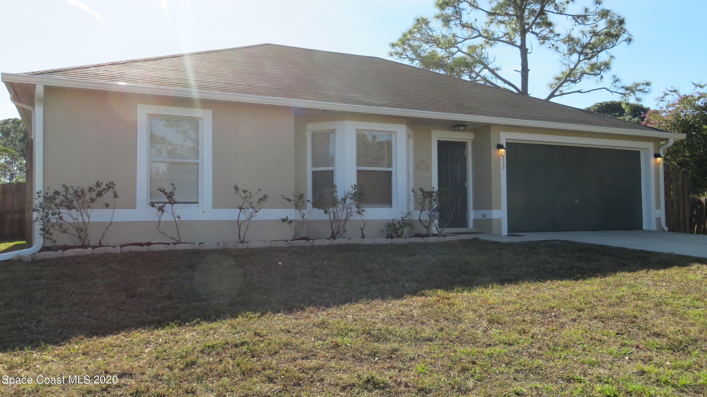 1353 Ran Road SE — photo