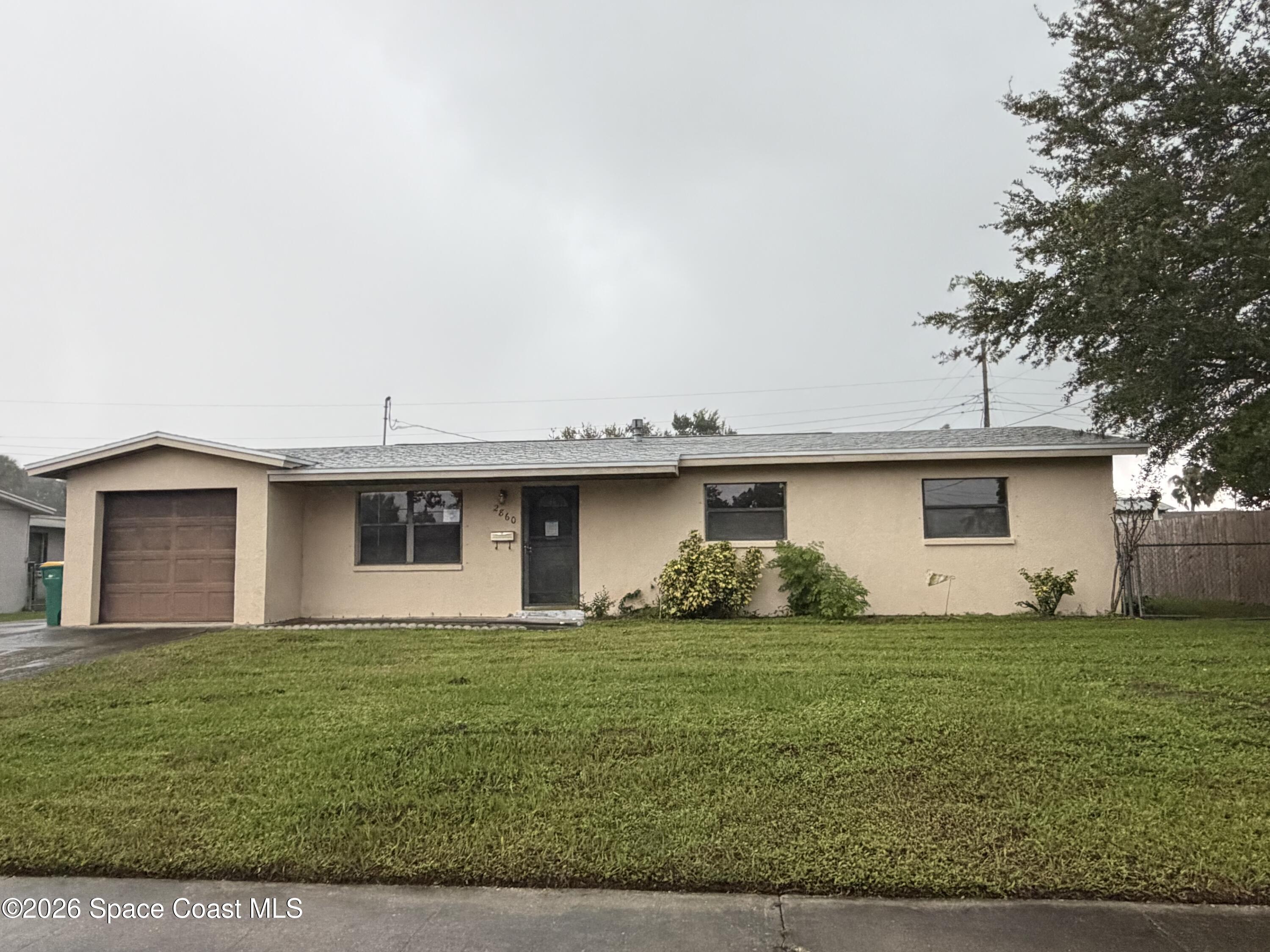 2860 Notre Dame Avenue — photo