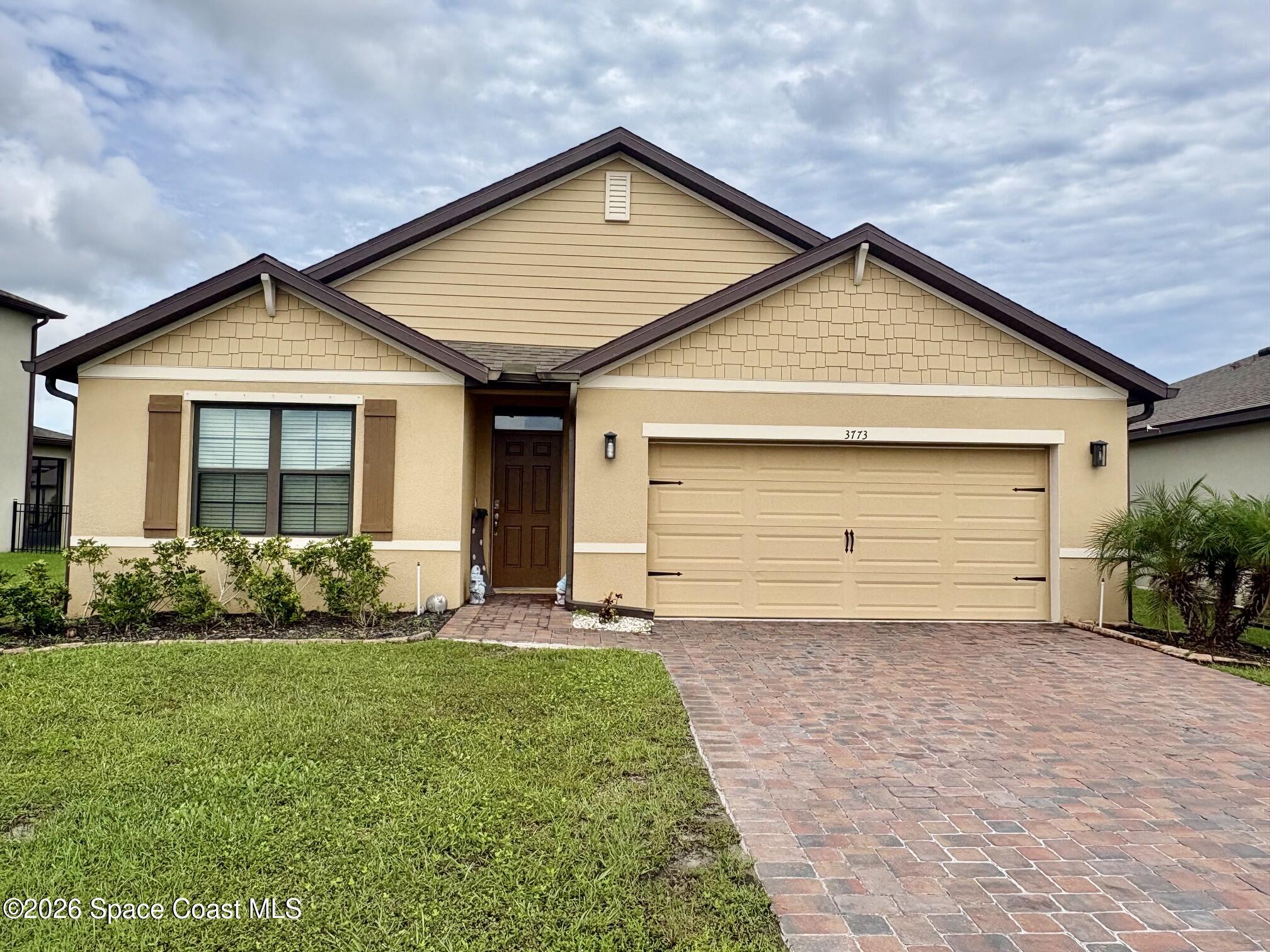 3773 Coachman Lane SE — photo