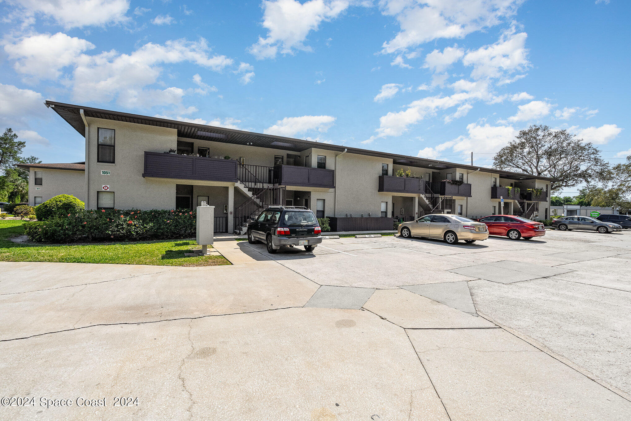1051 Clearmont Street NE Unit 202 — photo