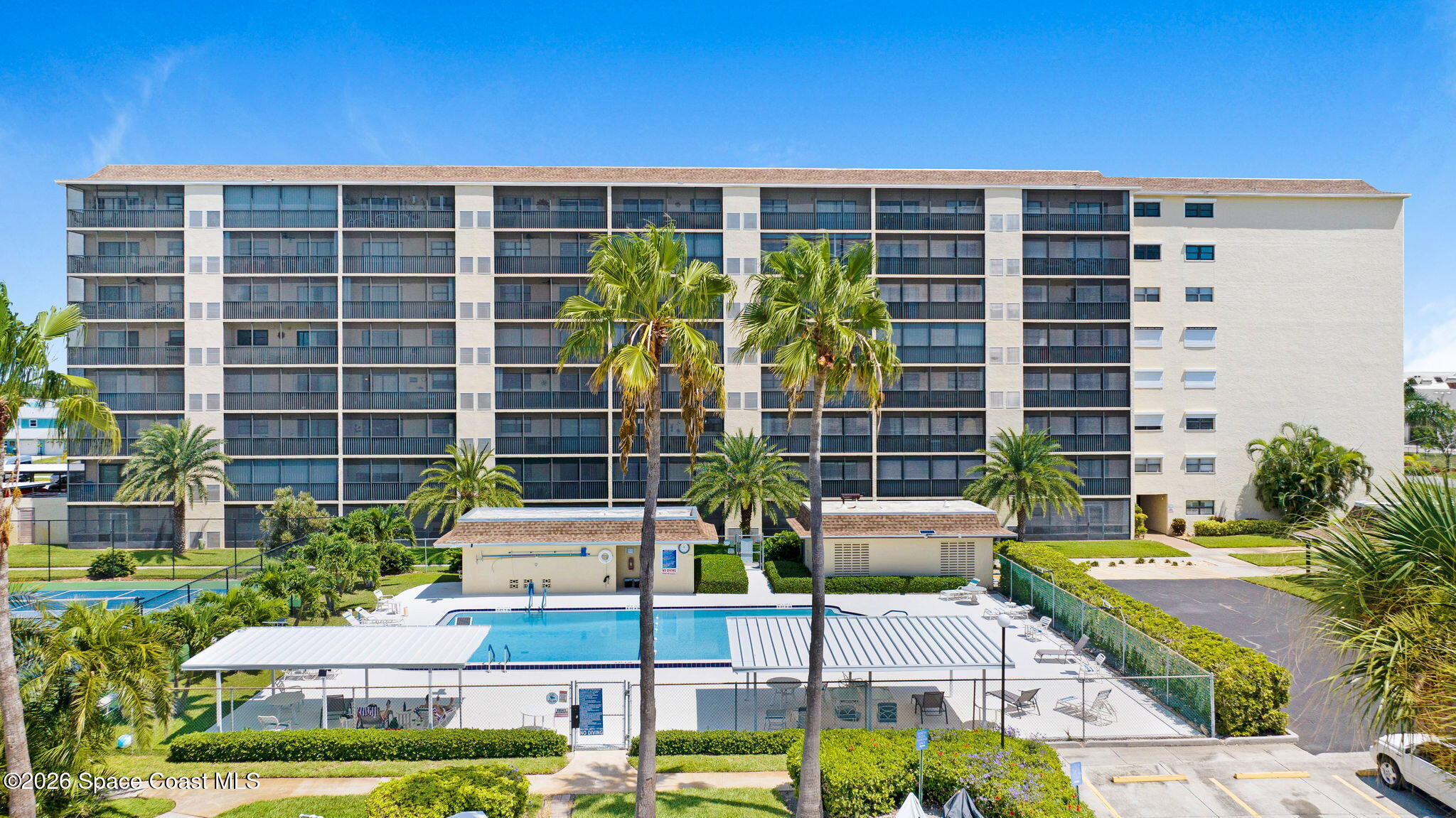 500 Palm Springs Boulevard Unit 712 — photo