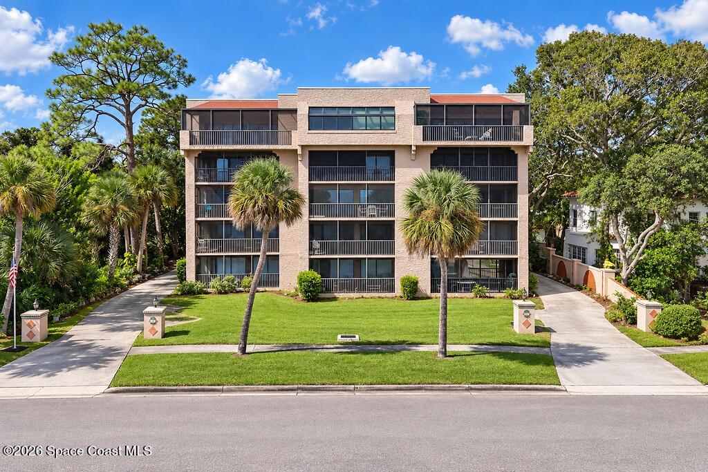 1540 Riverside Drive 14 (502) — photo