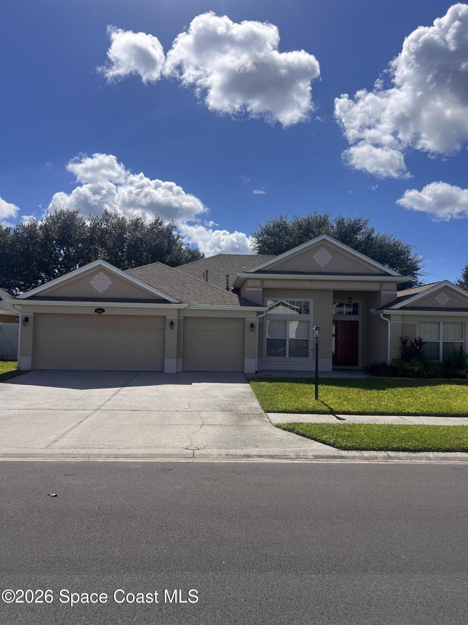 4858 Chastain Drive — photo