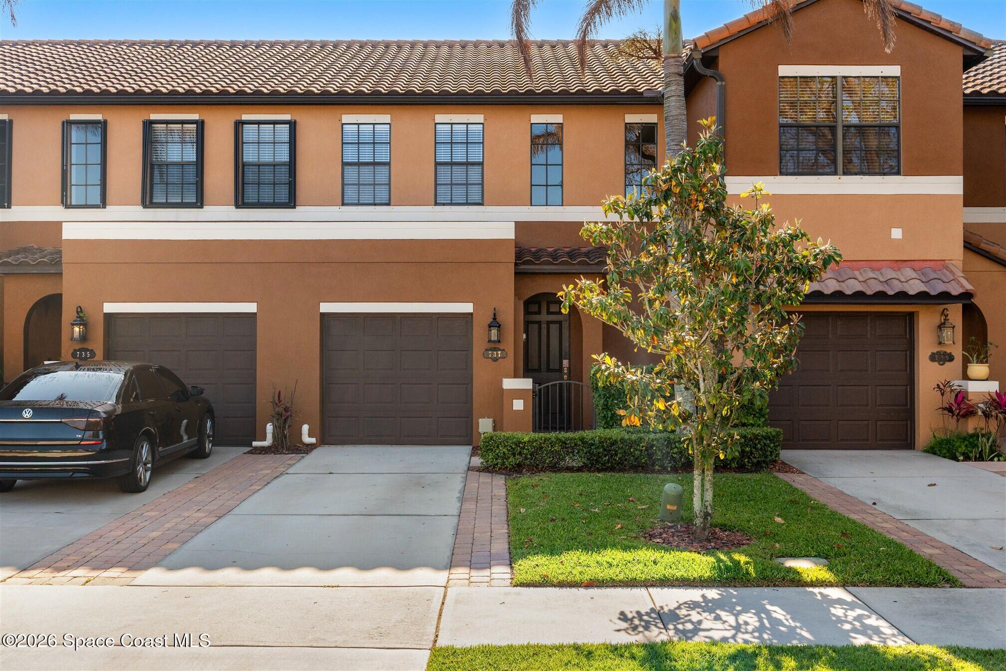 737 Ventura Drive — photo