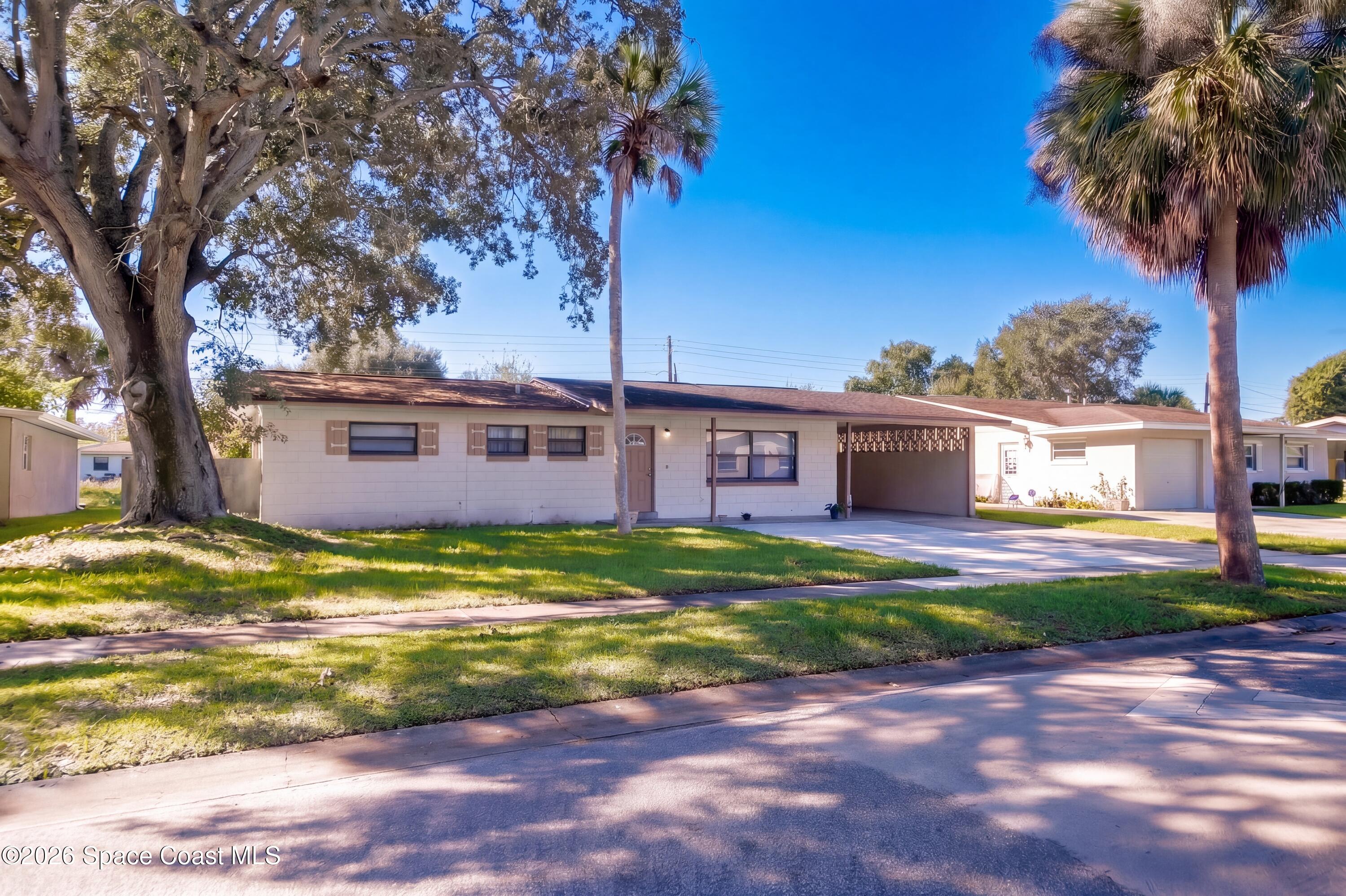 3609 Brophy Boulevard — photo