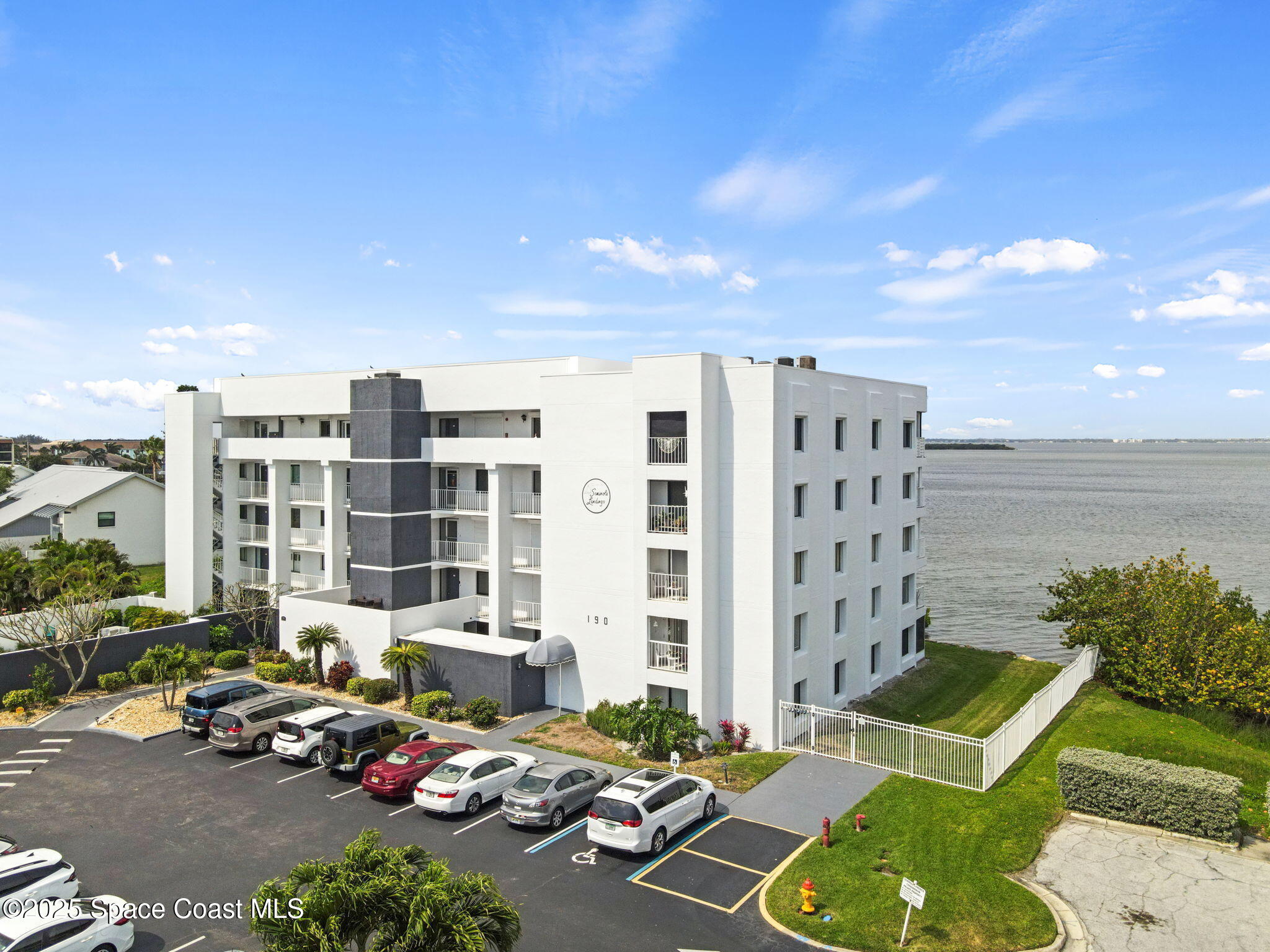 190 Seminole Lane Unit 304 — photo