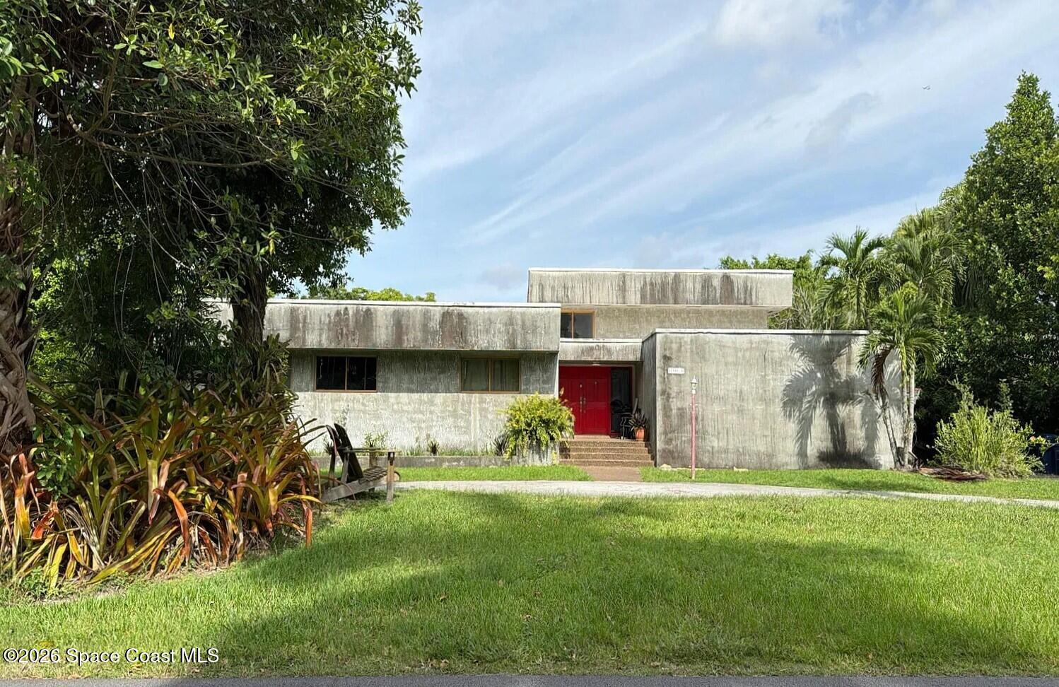 13050 N Calusa Club Drive — photo