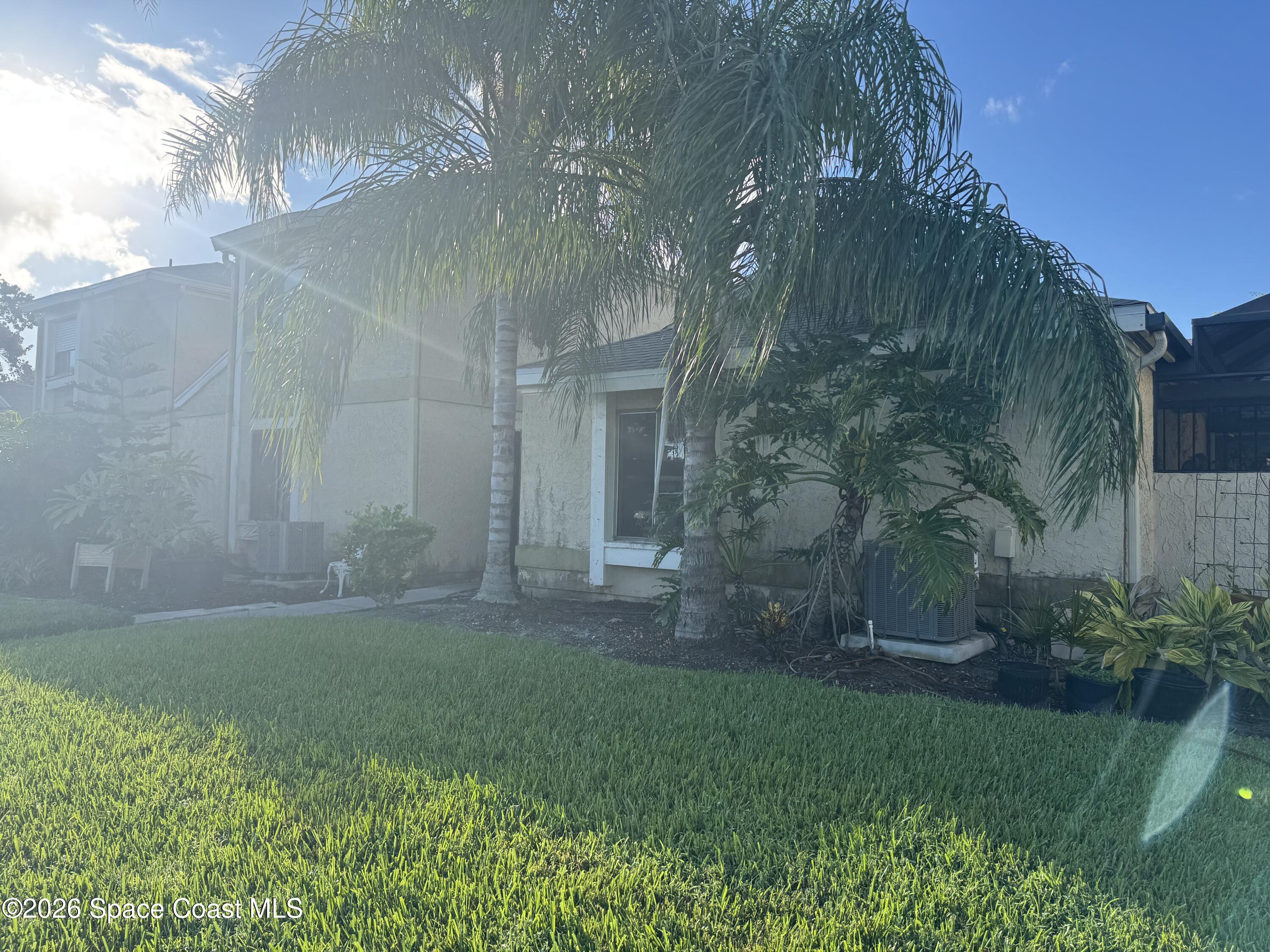 1461 Sheafe Avenue NE Unit 104 — photo