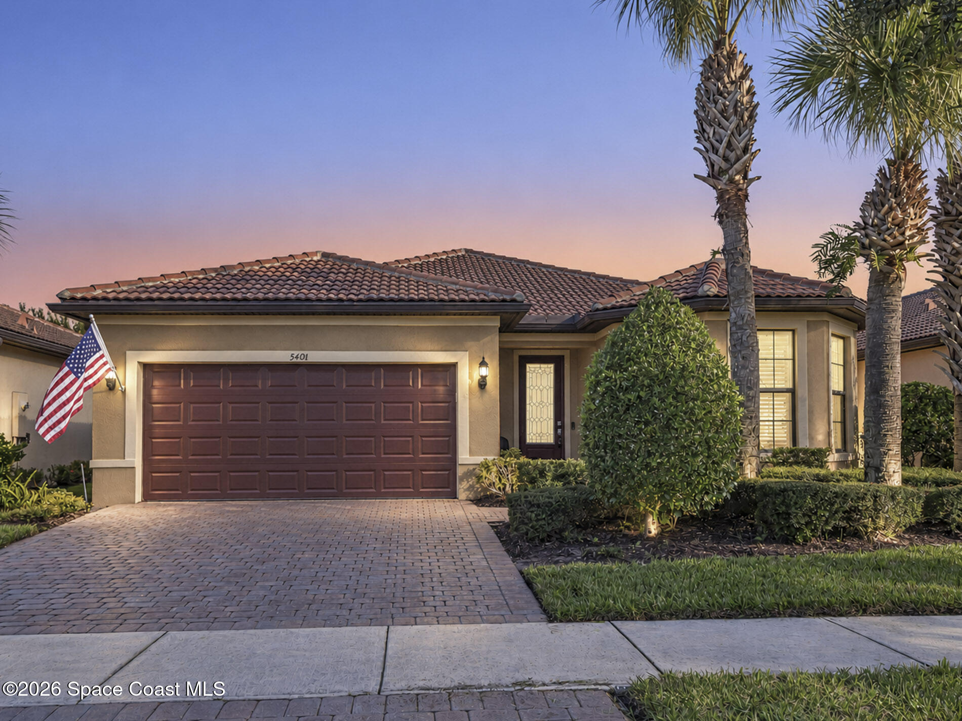 5401 Antigua Circle — photo