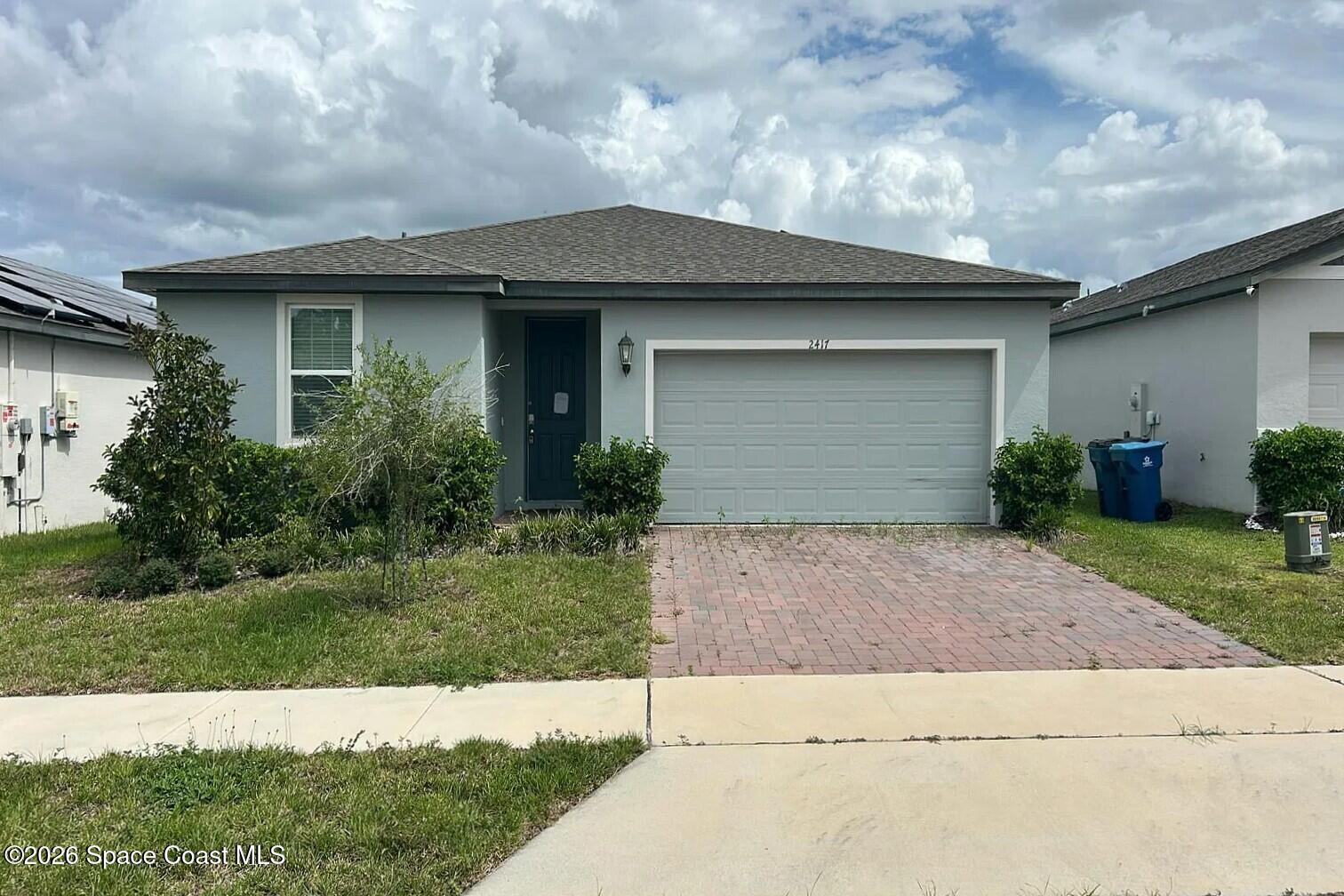 2417 White Tail Street — photo