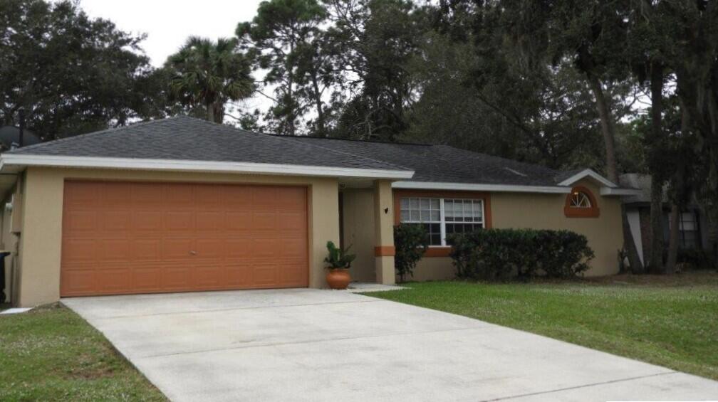 330 Seahorse Circle SE — photo
