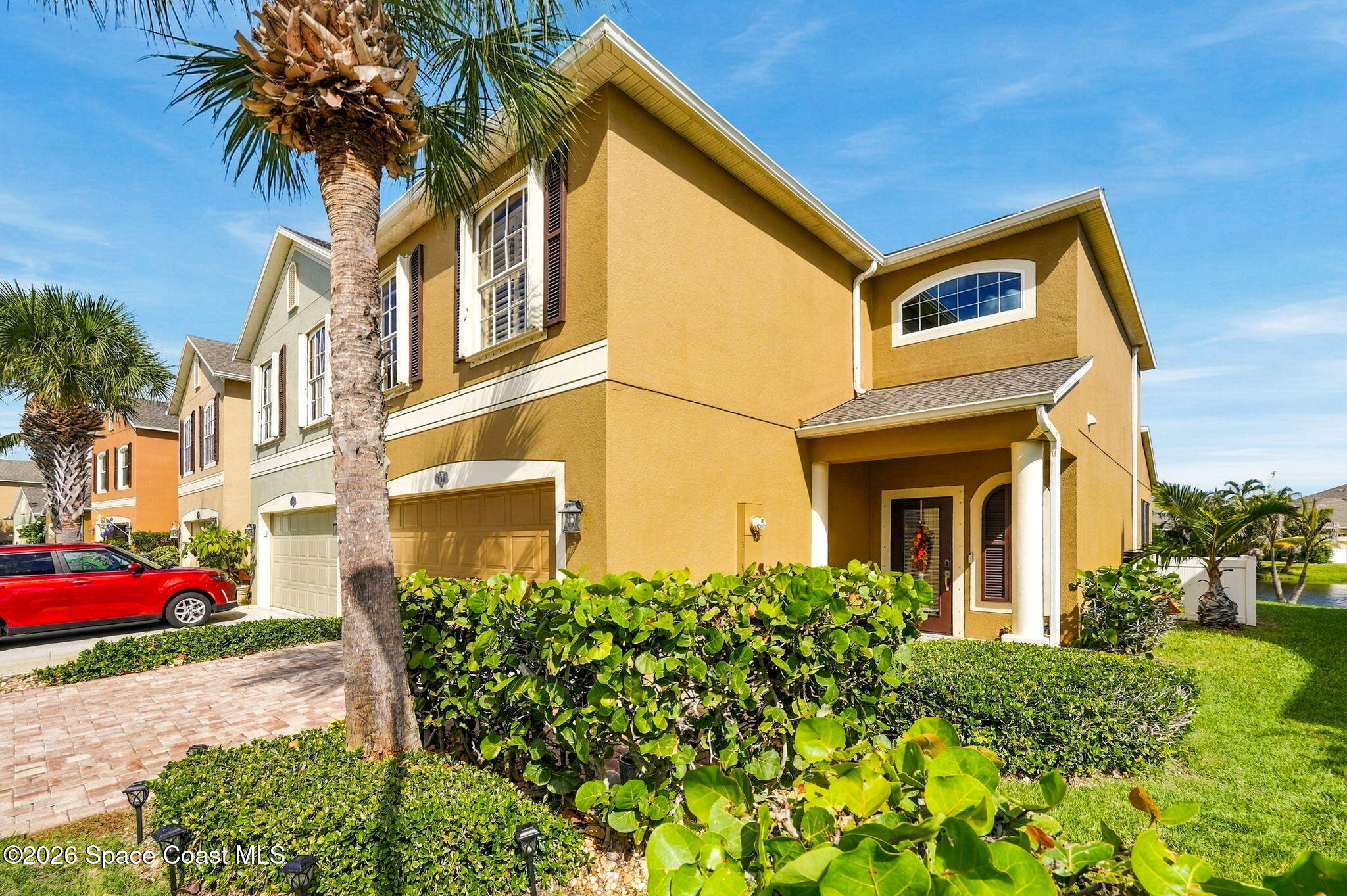 581 Bismarck Way Unit 103 — photo