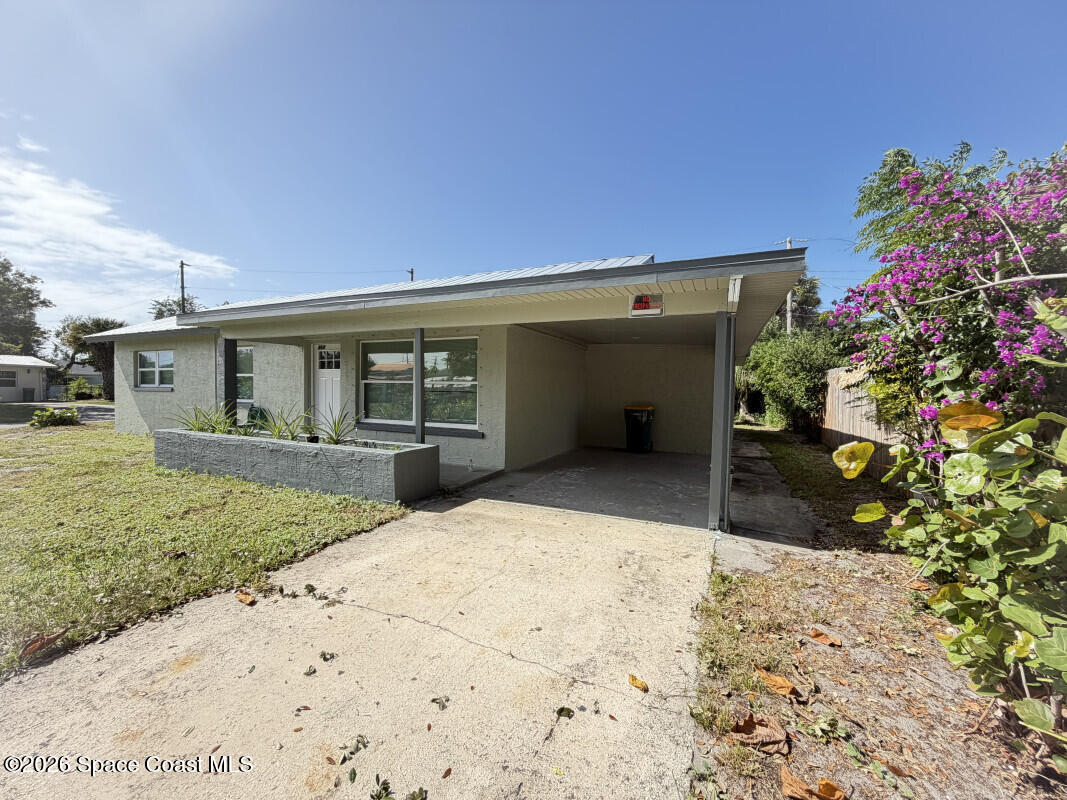 968 Alexia Street — photo