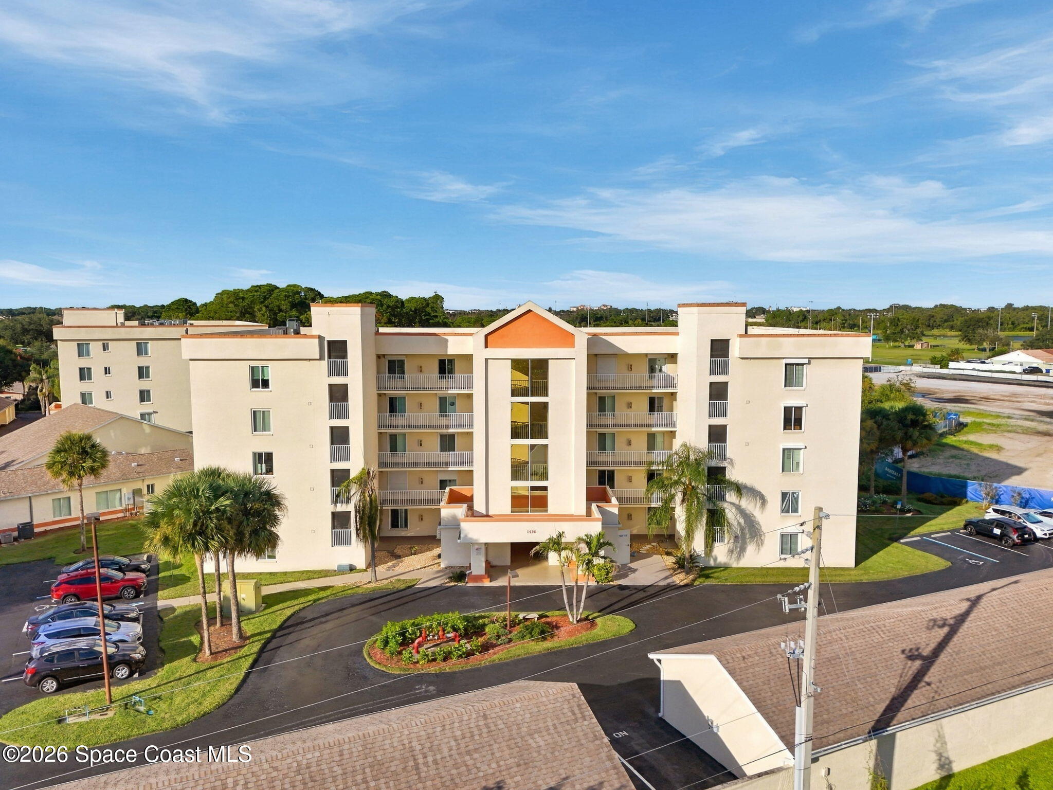 1420 Huntington Lane Unit 2204 — photo