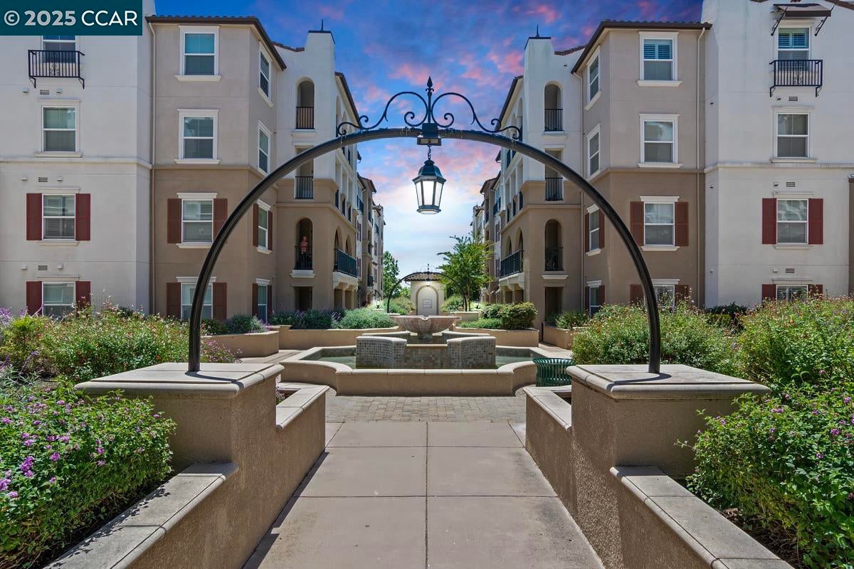 3240 Maguire Way — photo