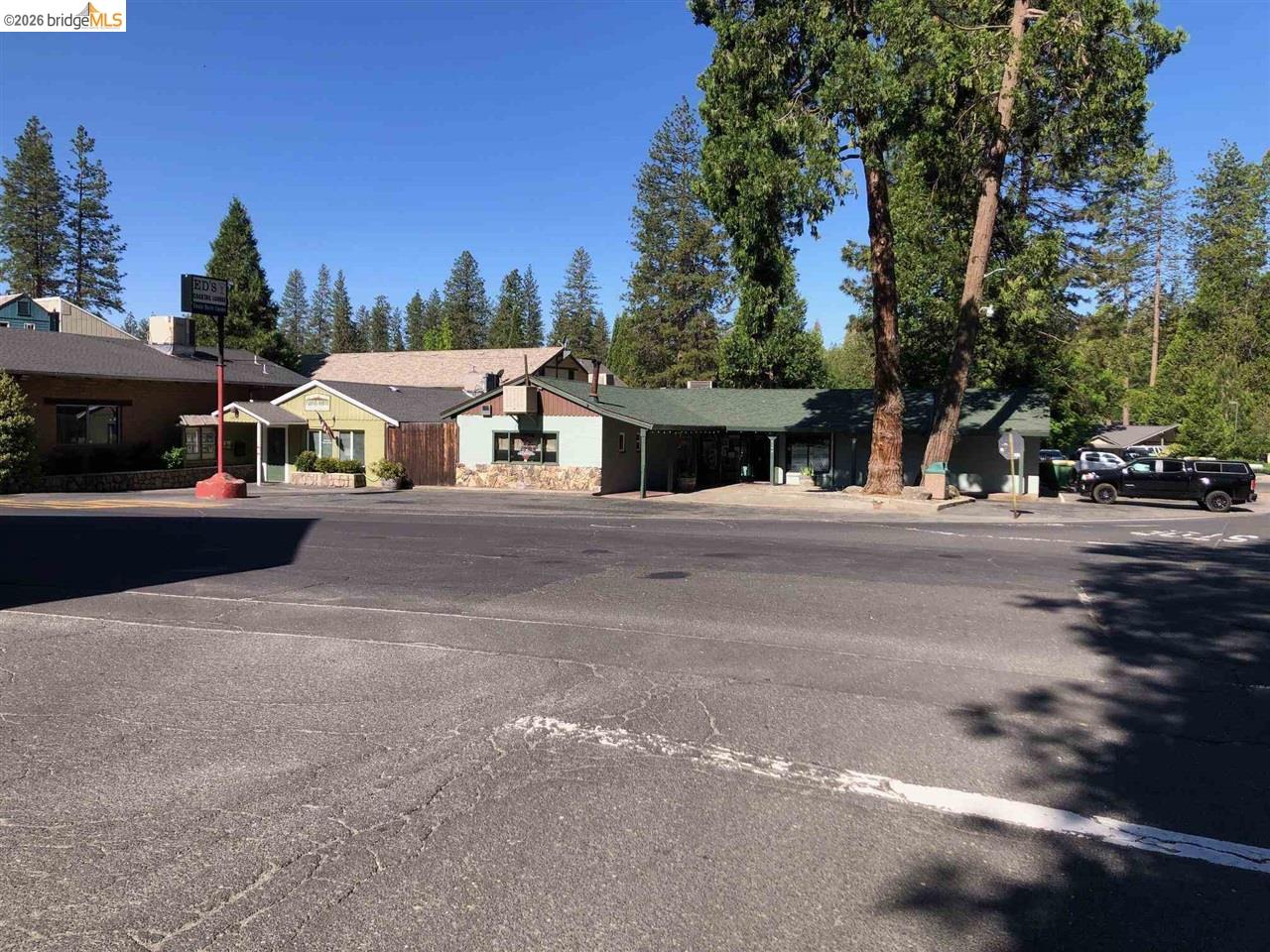23103 Fuller Road — photo
