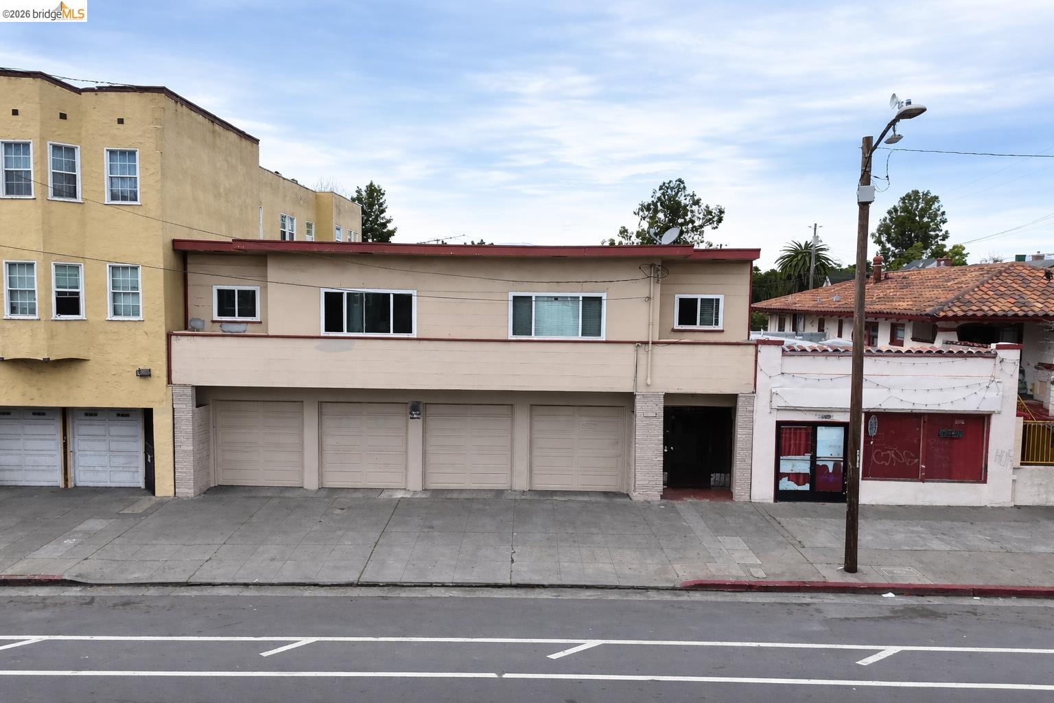 1661 Fruitvale Ave — photo