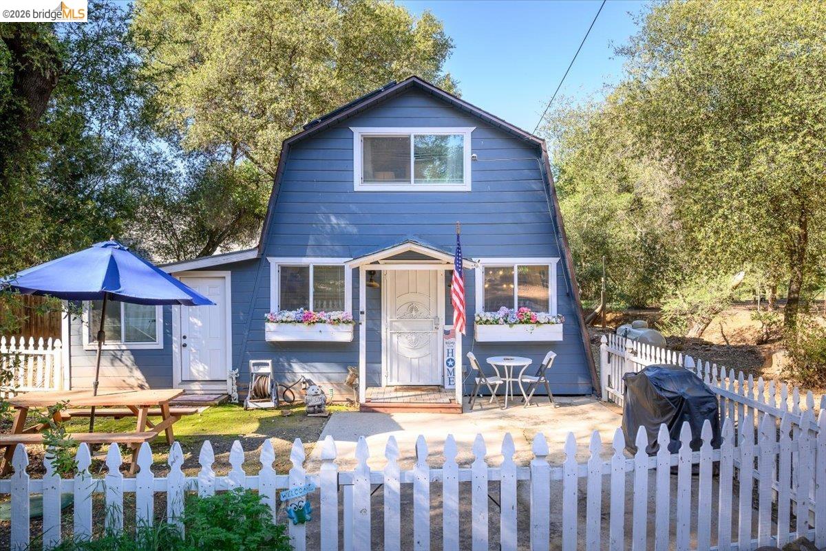 11741 Campo Seco Rd — photo