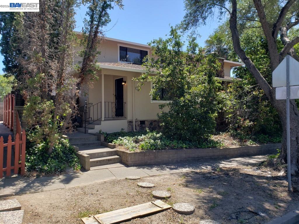 342 Washington Blvd — photo