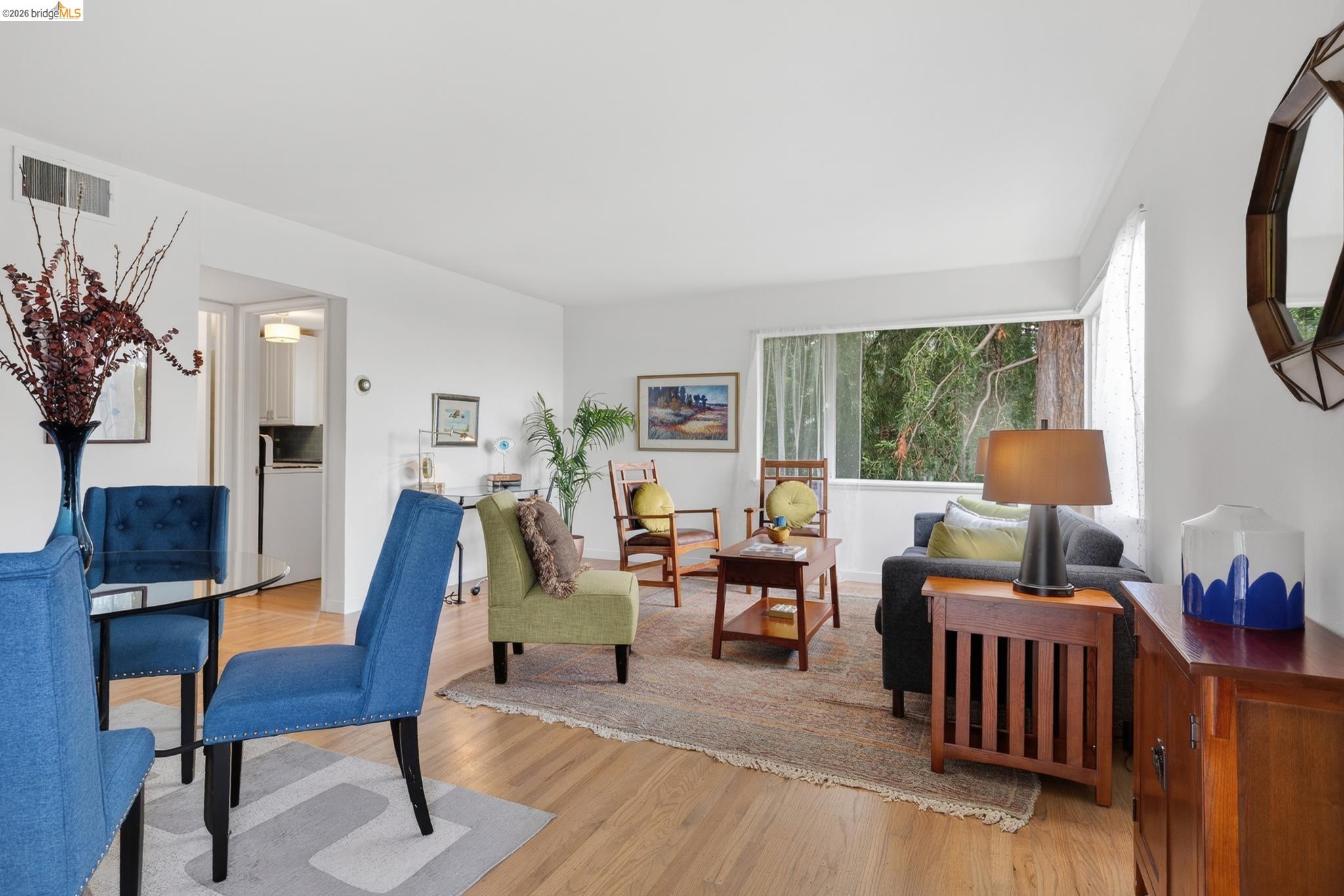 1825 Highland Pl. — photo