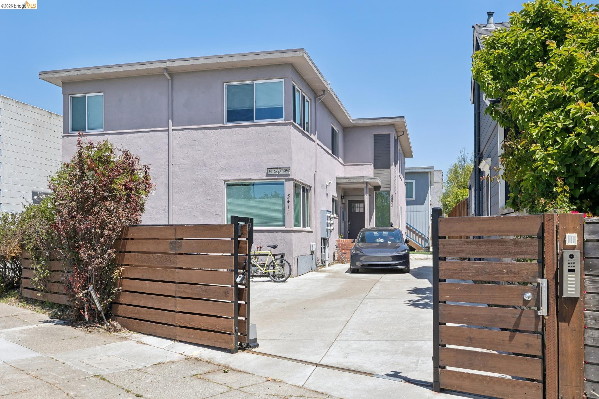 3411 Adeline St — photo