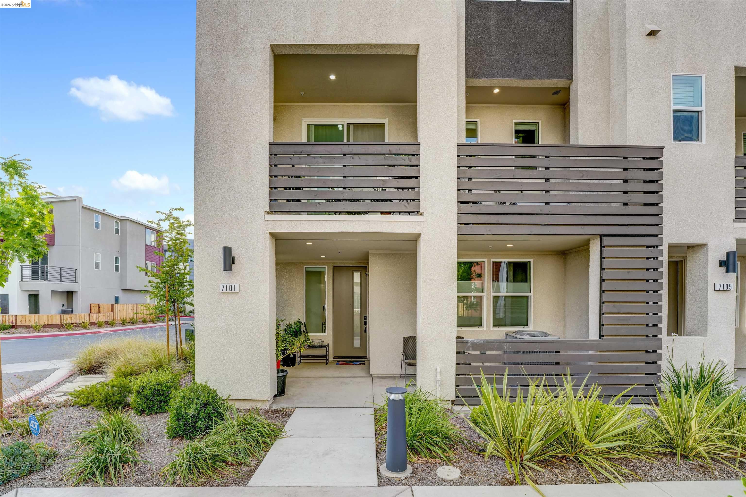 7101 Melon Ct — photo