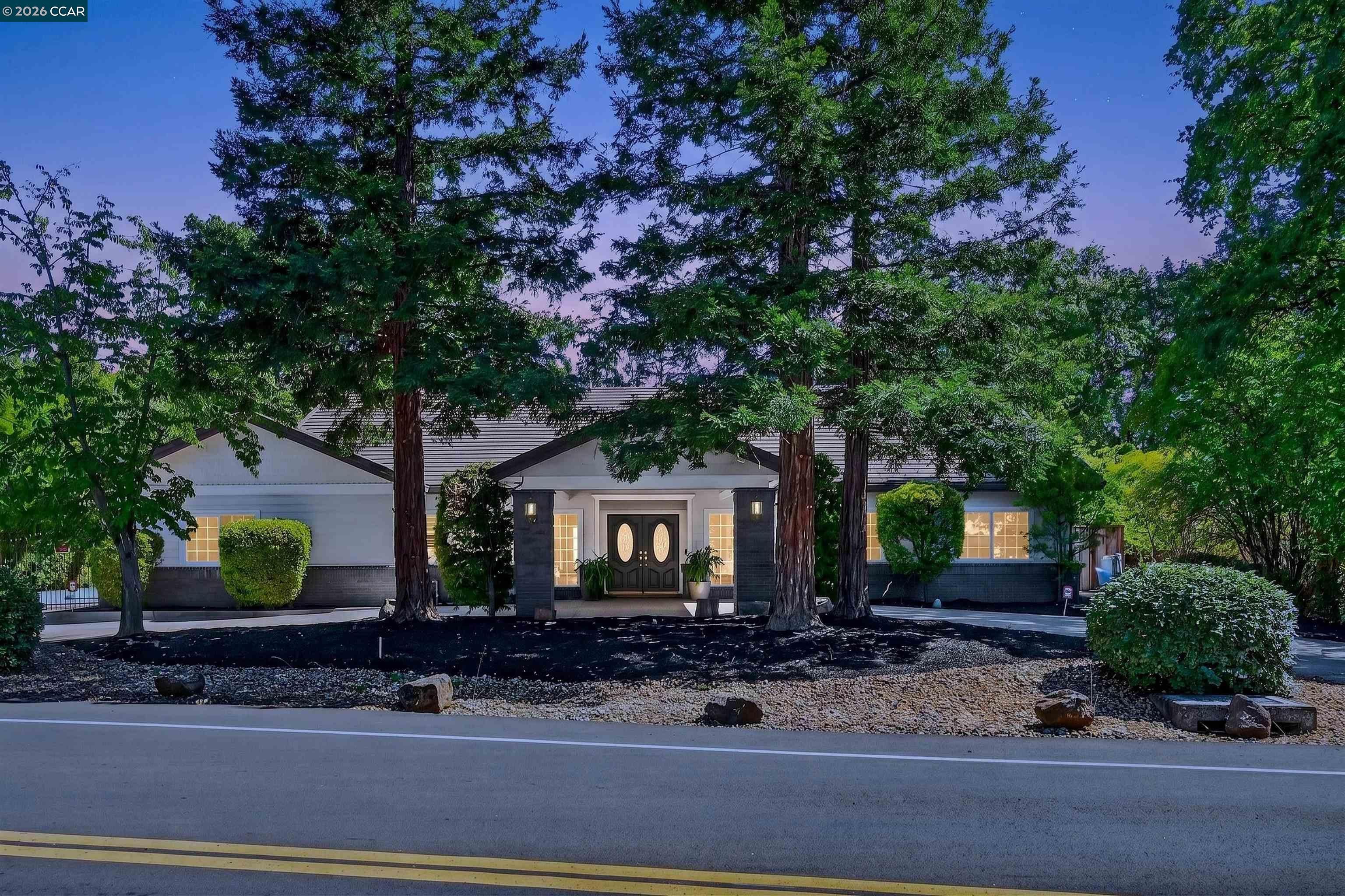 1283 Rudgear Rd, Walnut Creek, CA 94596