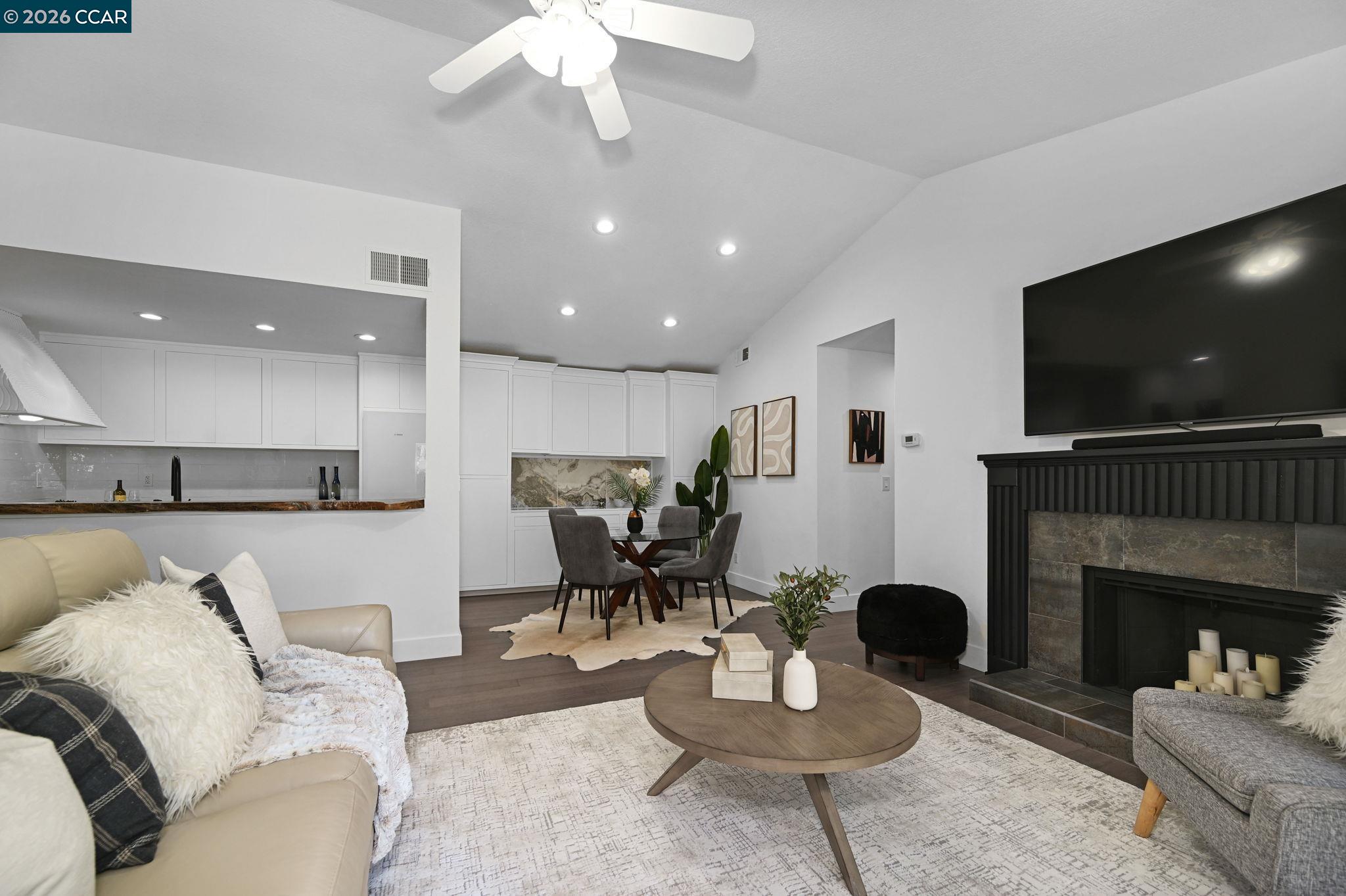 200 Norris Canyon Pl — photo