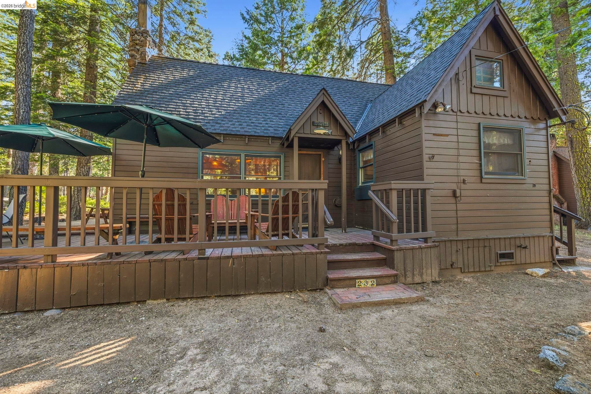232 Sugar Pine Ave — photo