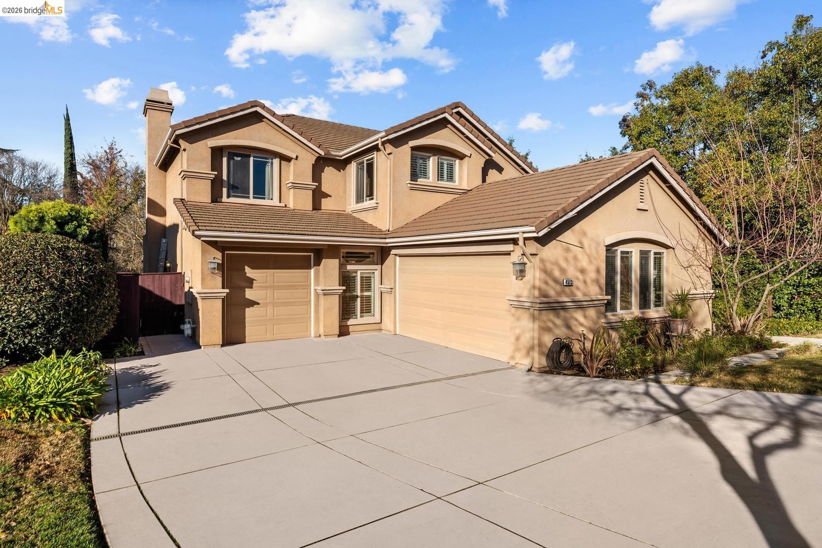 4513 Maryam Ct — photo
