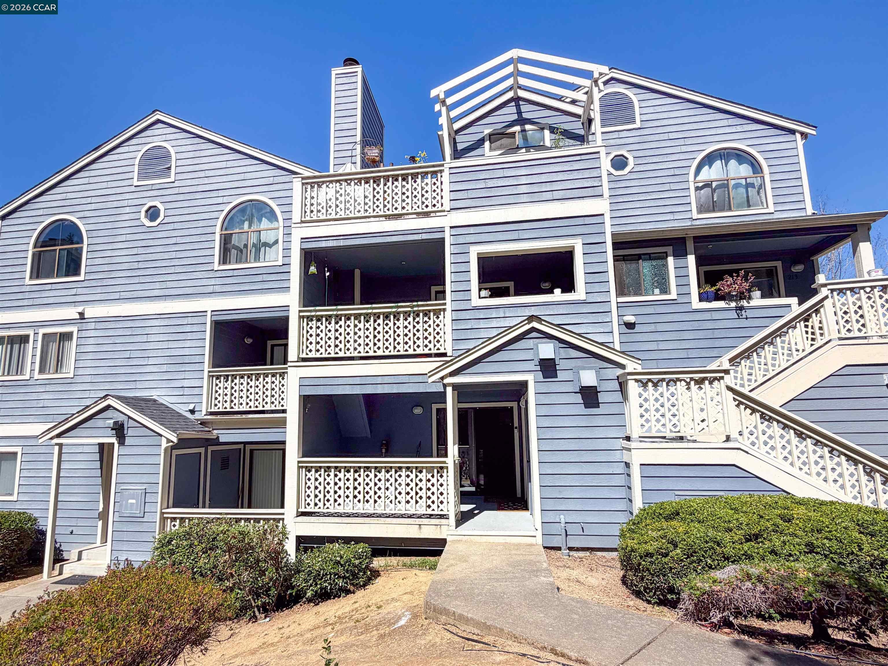 113 Sea Crest Cir — photo