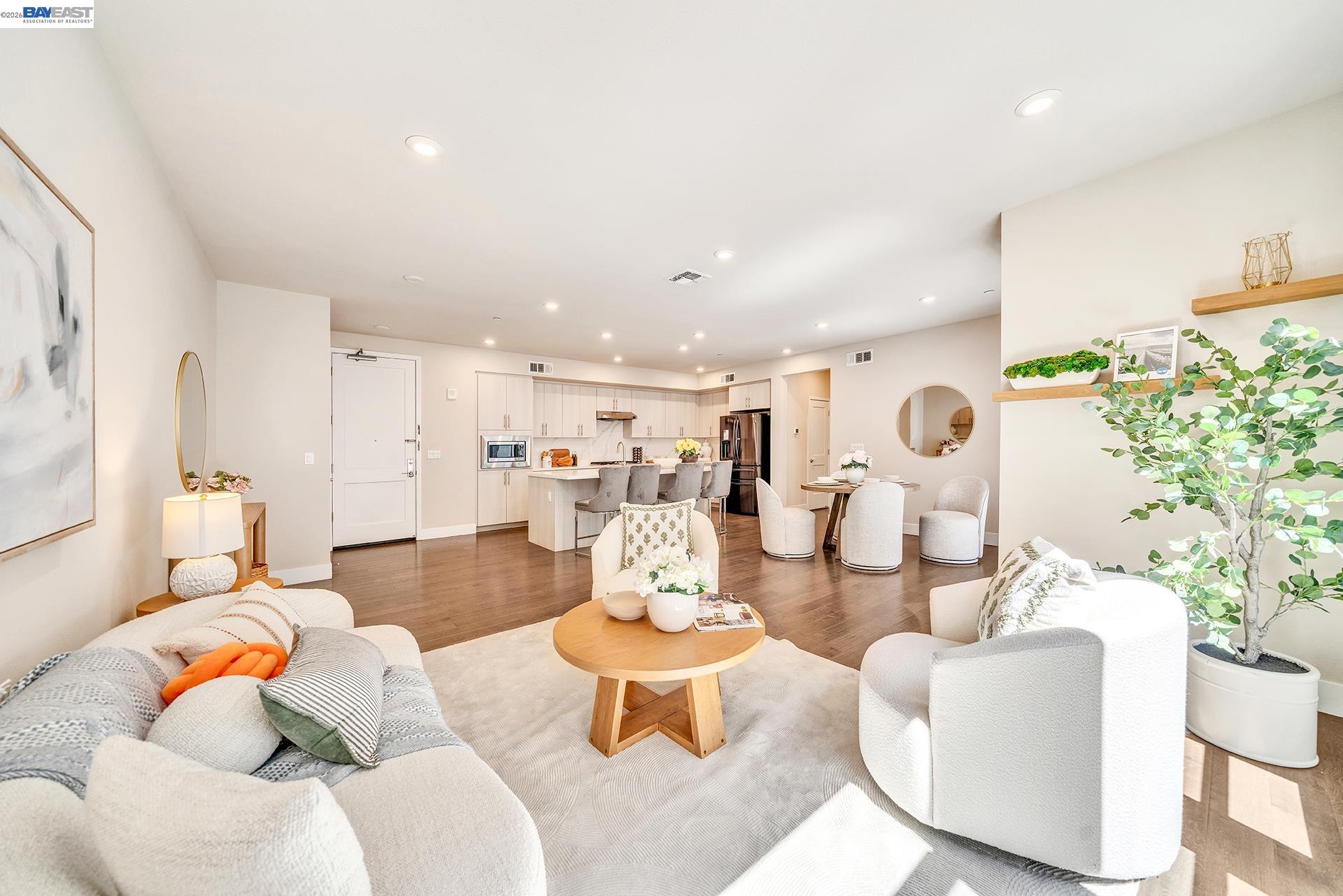 44938 Fremont Blvd — photo
