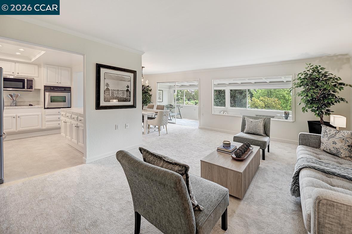 1309 Skycrest Dr — photo