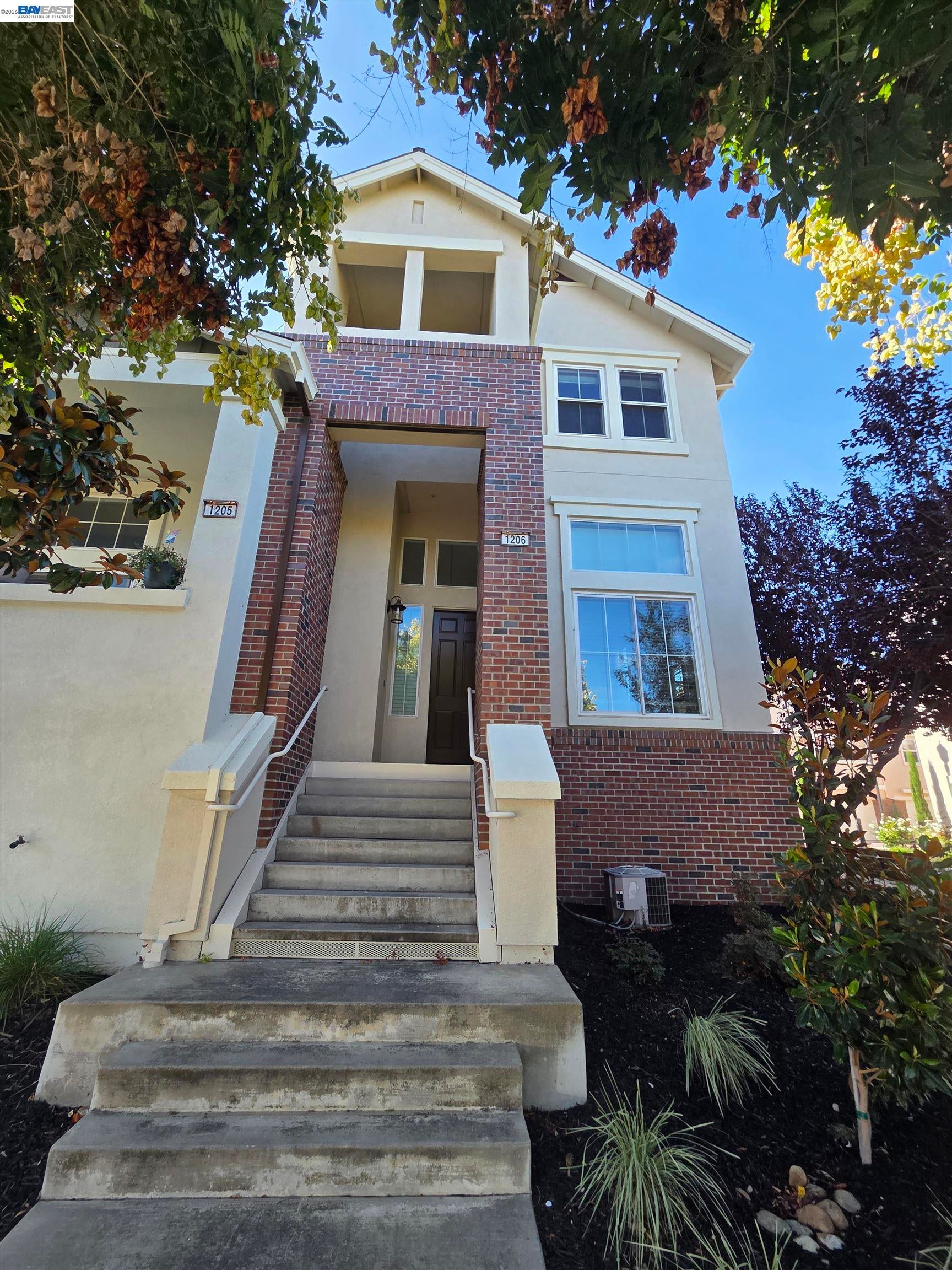 2985 First Street — photo