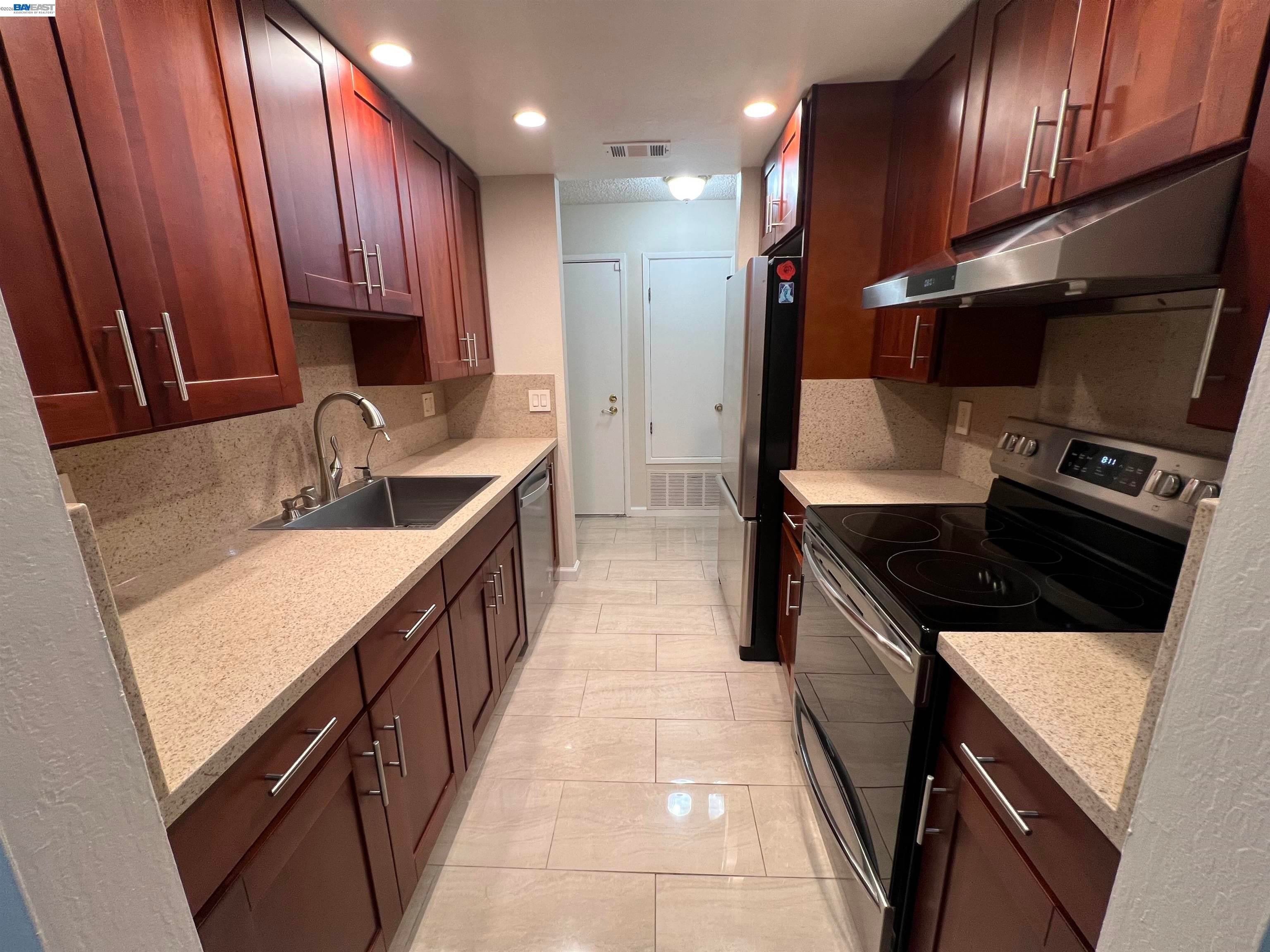 4176 San Pablo Dam Rd — photo