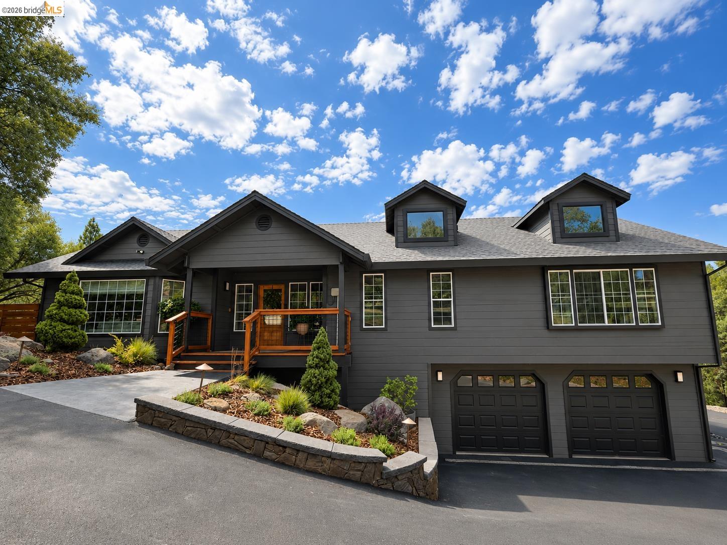 14535 Lake Vista Drive — photo