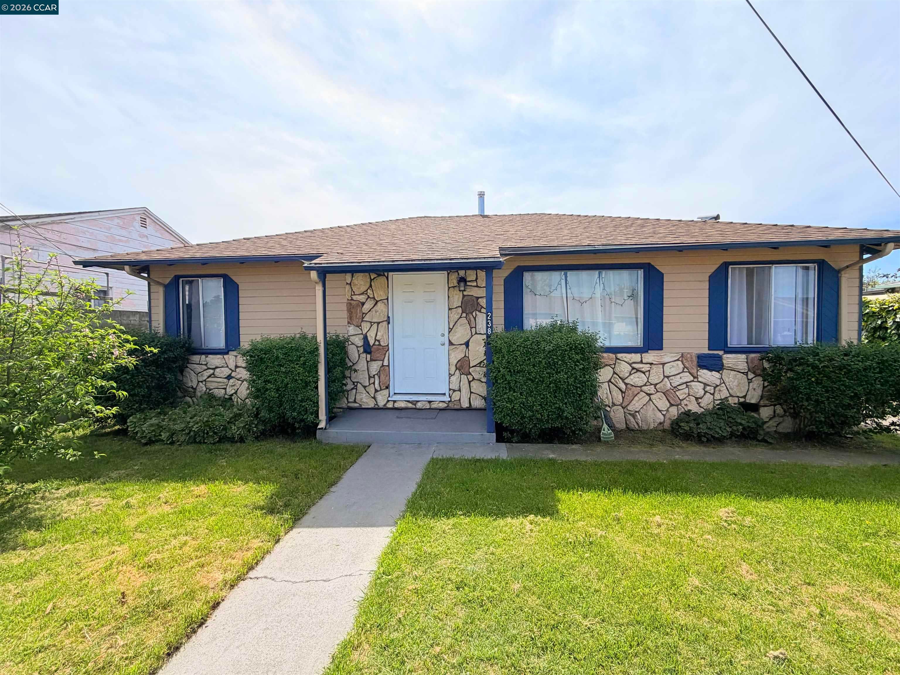 238 Fitzpatrick Rd — photo