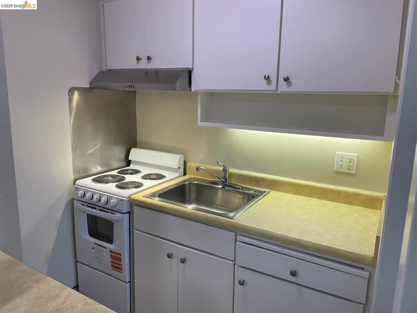Home in Emeryville, CA 94608 — photo 2