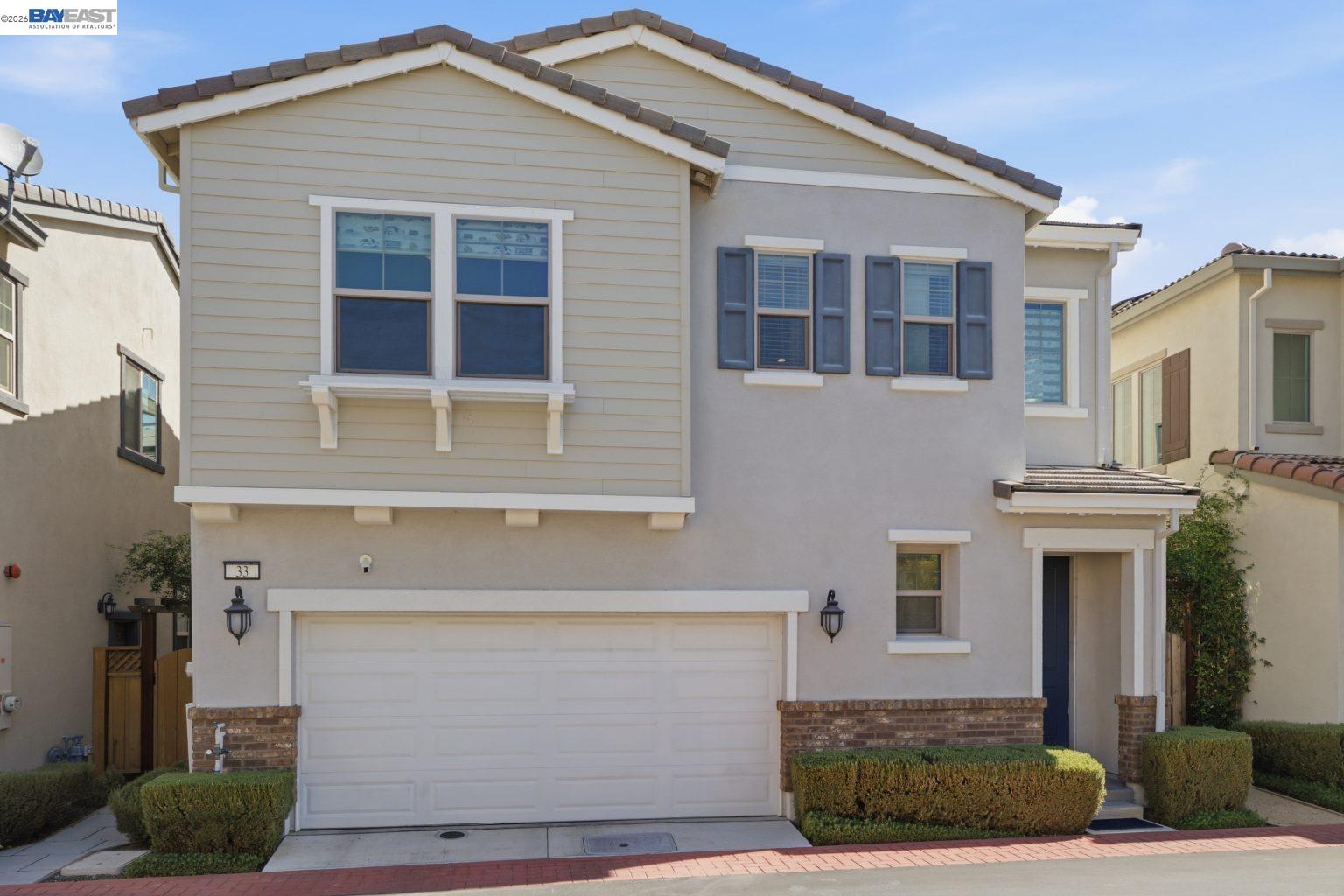 33 W Roccolino Ln — photo