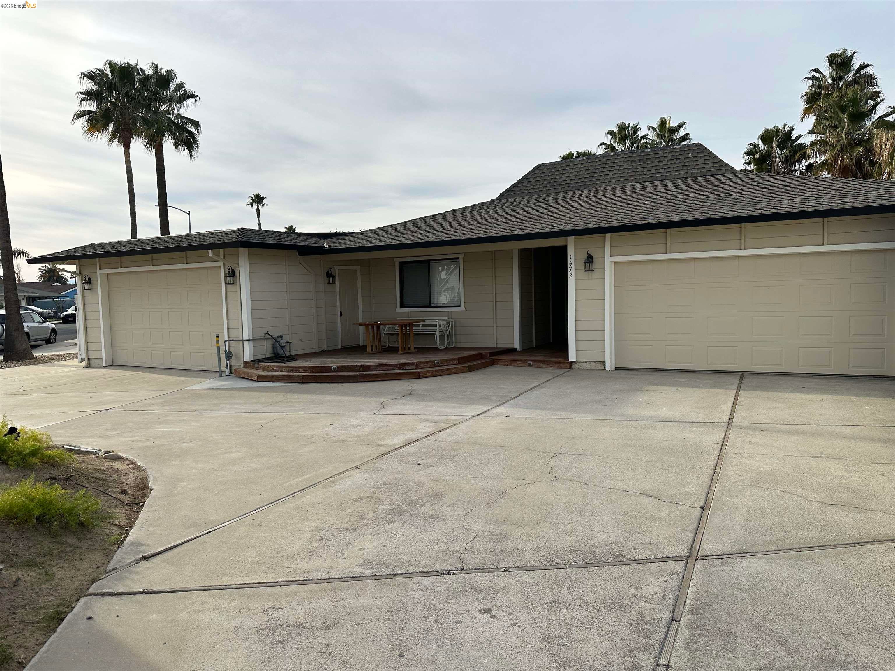 1472 Willow Lake Road — photo