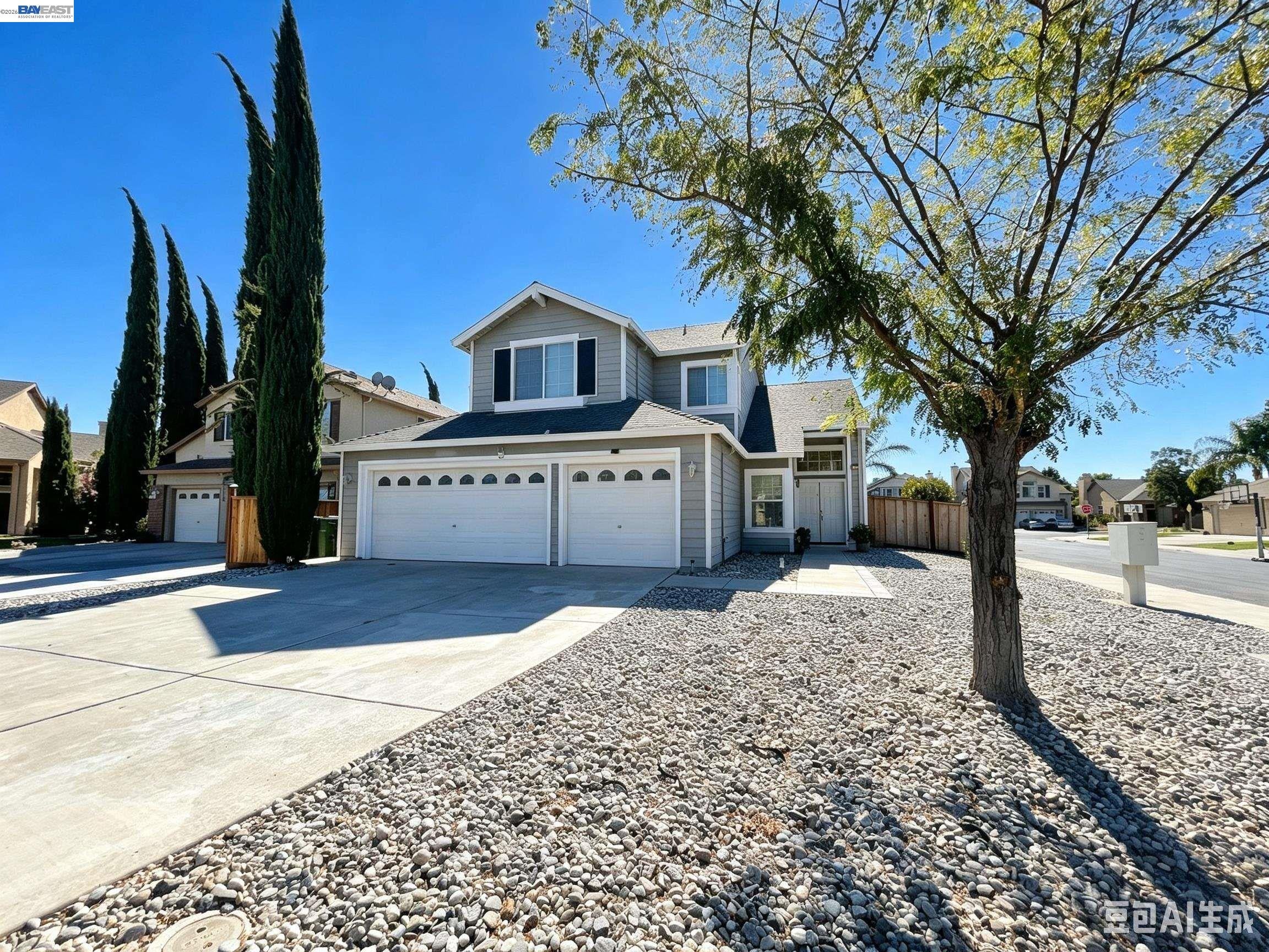 2135 Devin Court — photo