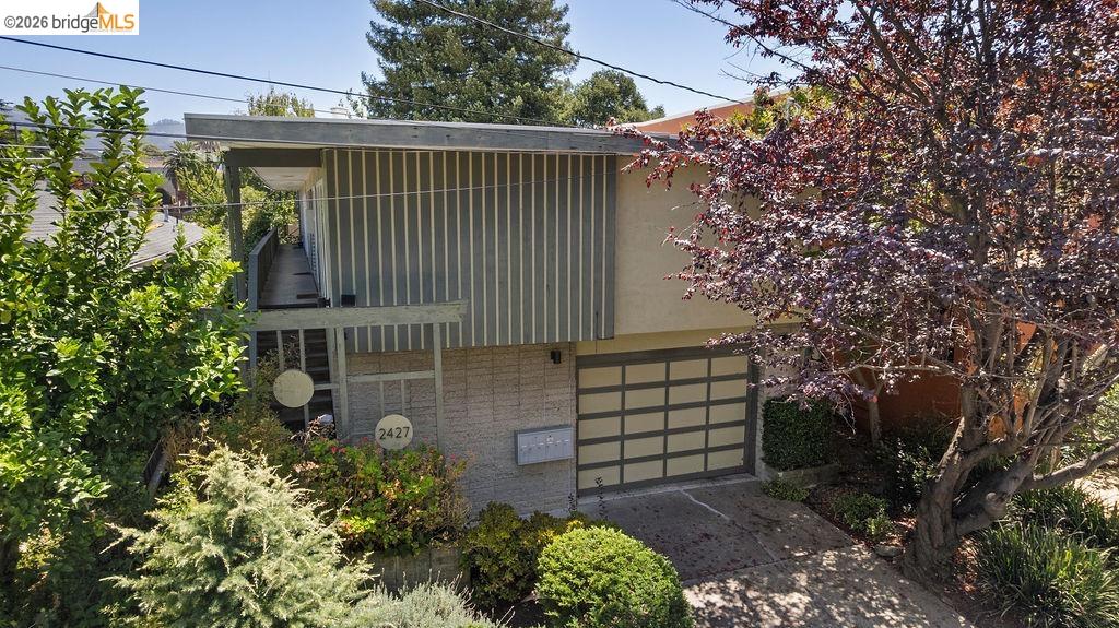 2427 McKinley Ave — photo
