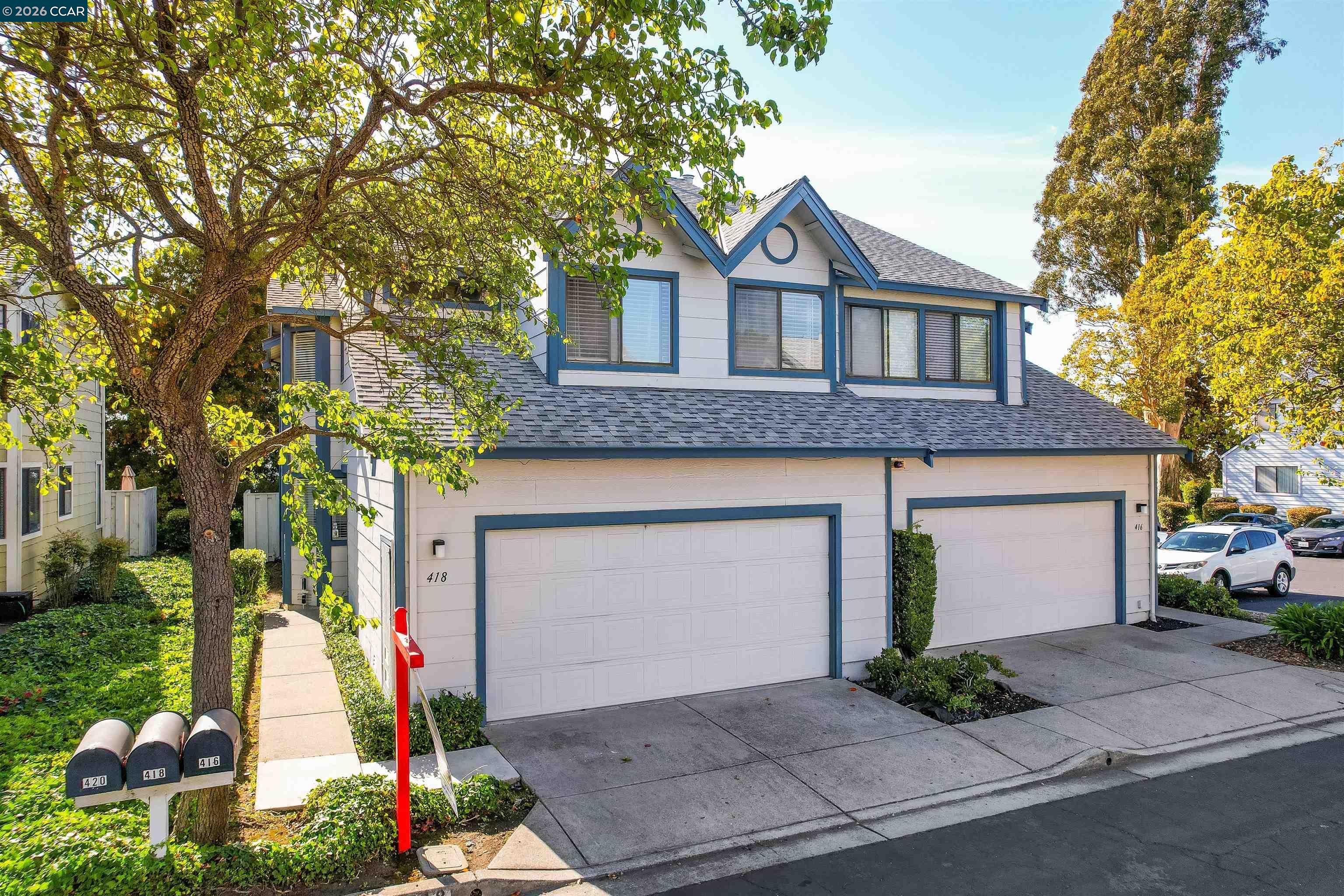 418 Dohrmann Ln — photo