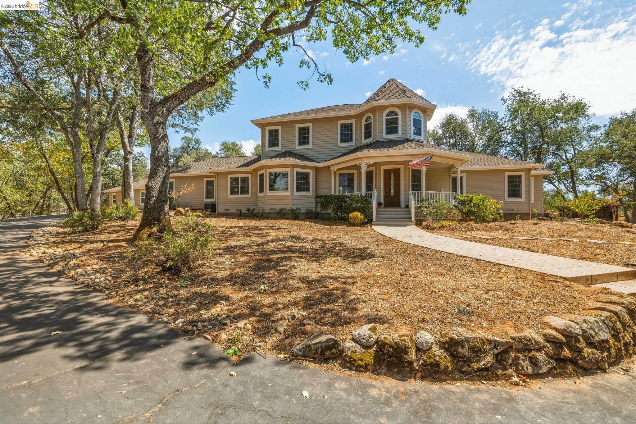16161 Parkridge — photo